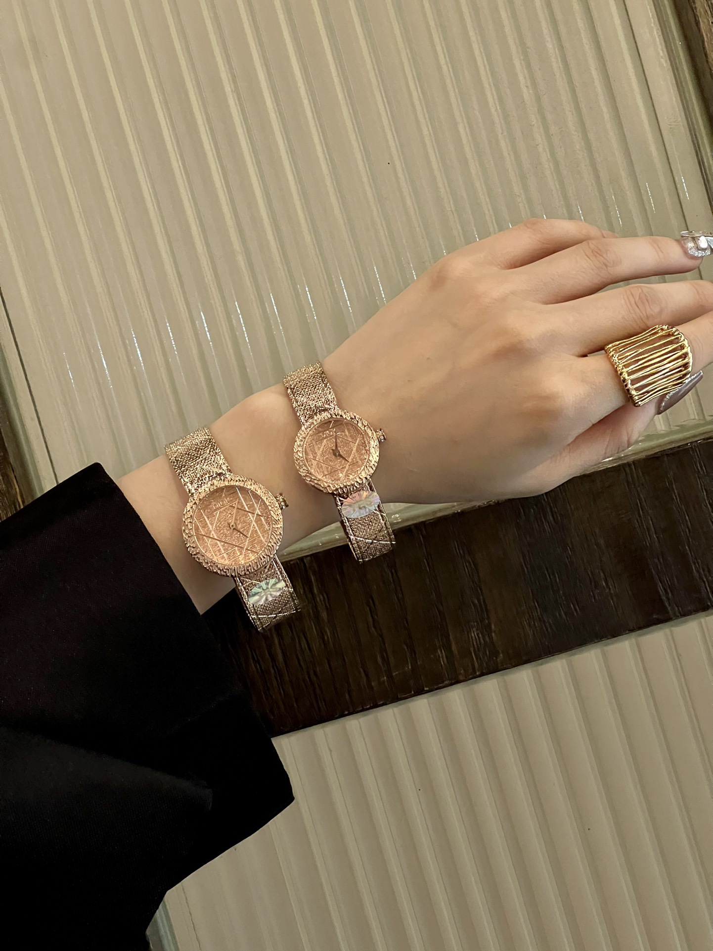 [TOP] Christian Dior LA D MY DIOR Series Watch - Gold