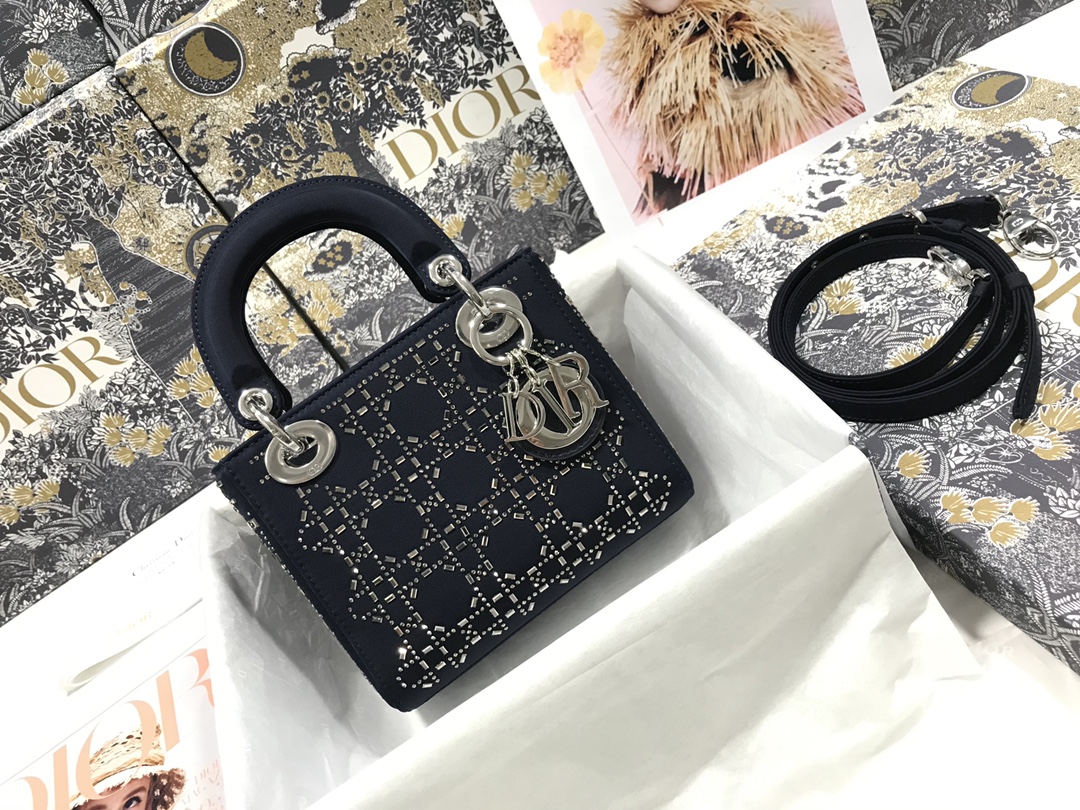 [TOP] Christian Dior Imitation Crystal Embroidery Lady Christian Dior Bags 17×15×7cm - 2 Colors