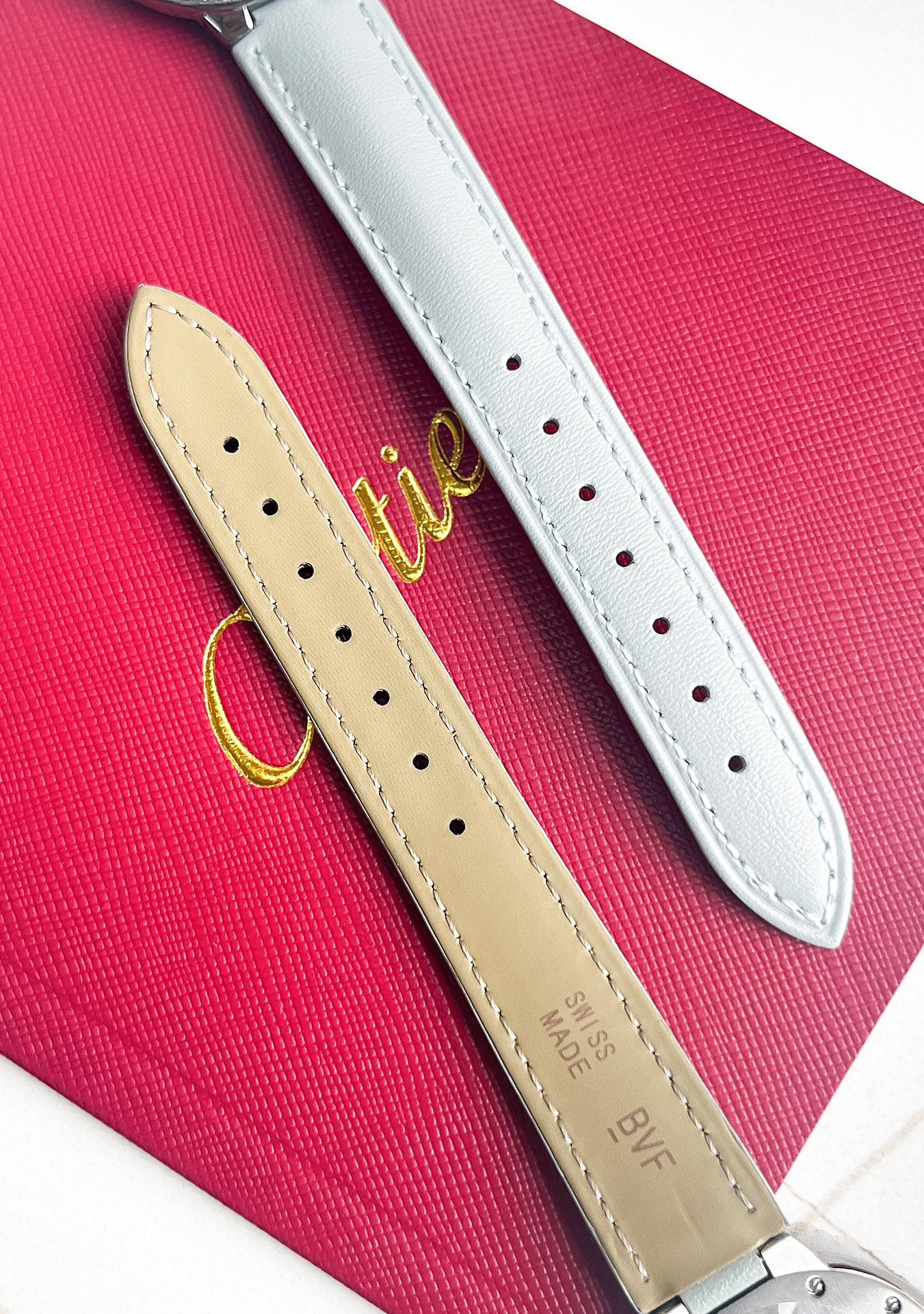 [TOP] Cartier blue balloon watch luxury series 33mm