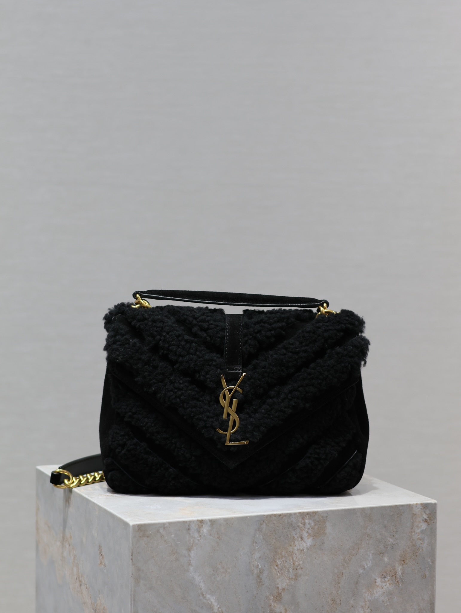 [TOP] Yves Saint Laurent YSL Lamb Wool Paired With Suede College Bags - 2 Colors - 24x17x6cm
