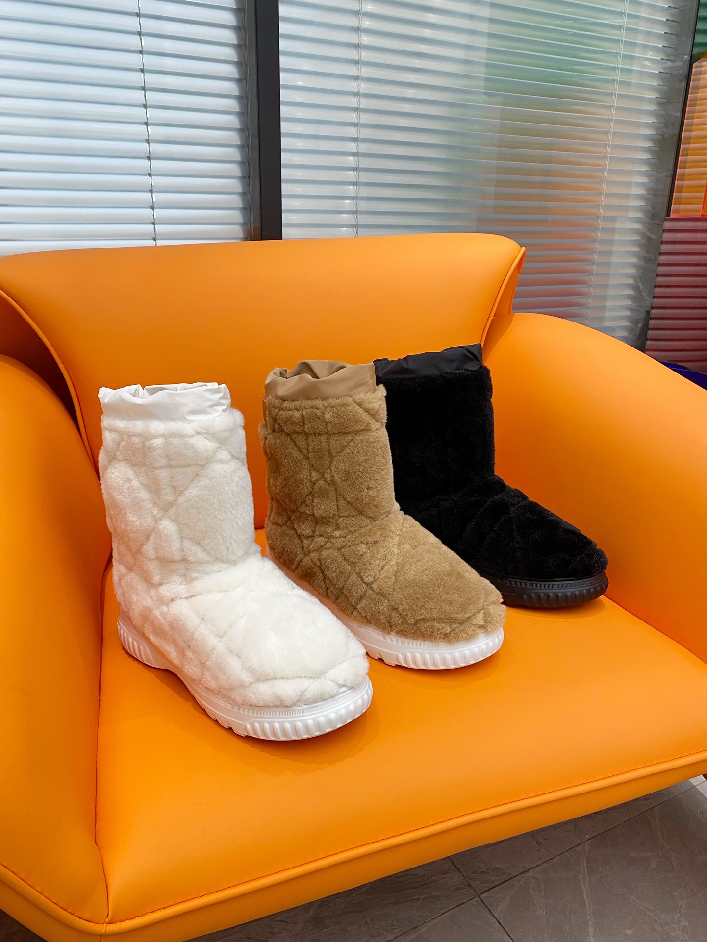 [TOP] Christian Dior Wool Snow Boots - 3 Colors