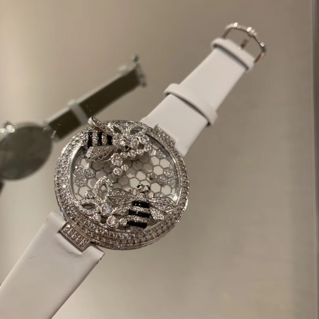 [TOP] Cartier C White Bee Watch 40mm