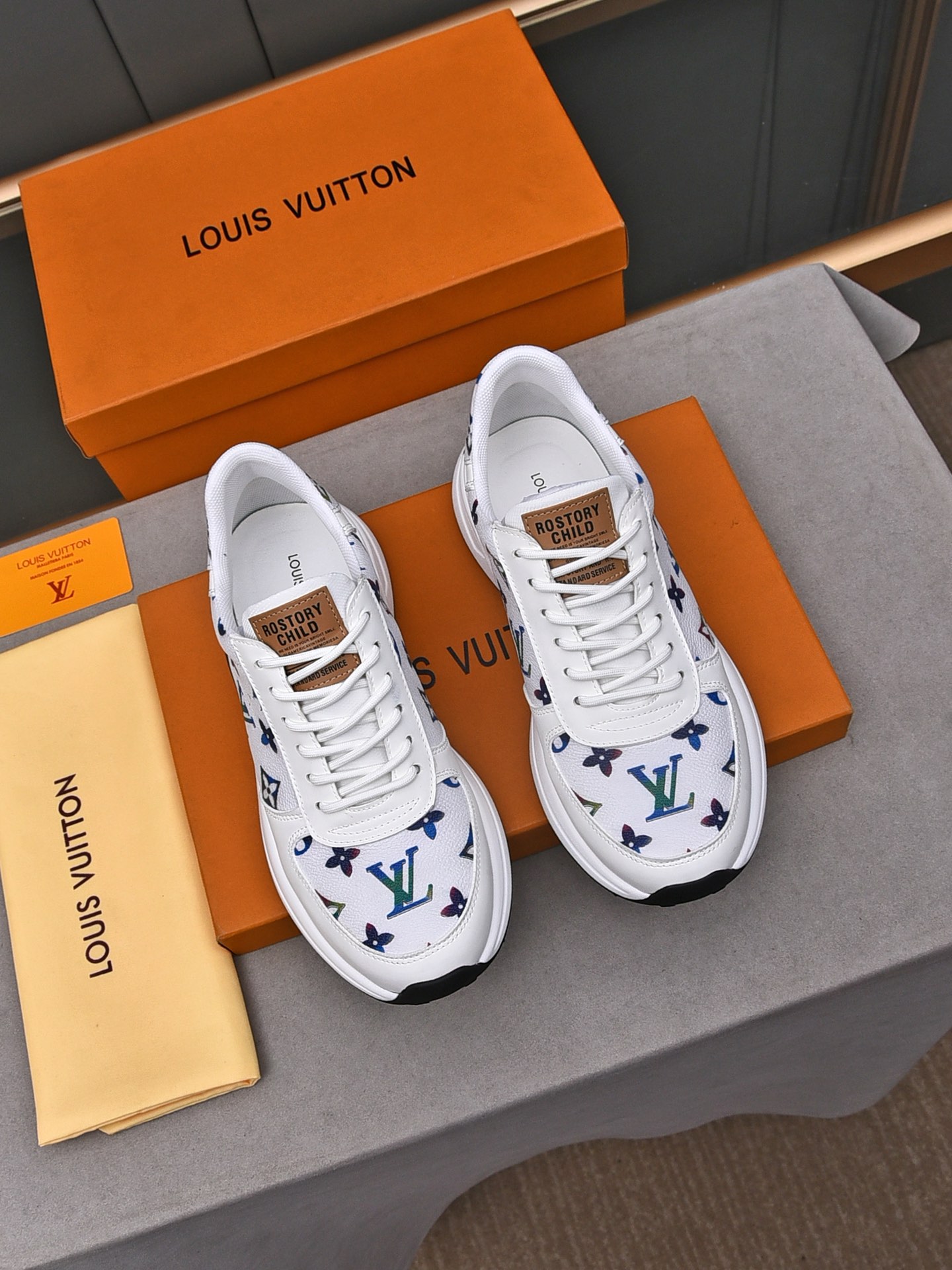 [TOP] Louis Vuitton LV New Men's Casual Sports Shoes - 3 Colors