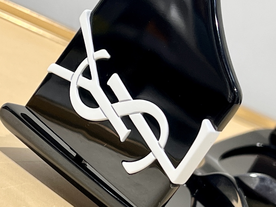 [TOP] Yves Saint Laurent YSL YSL One-Piece Nose Pads Sunglasses - Black