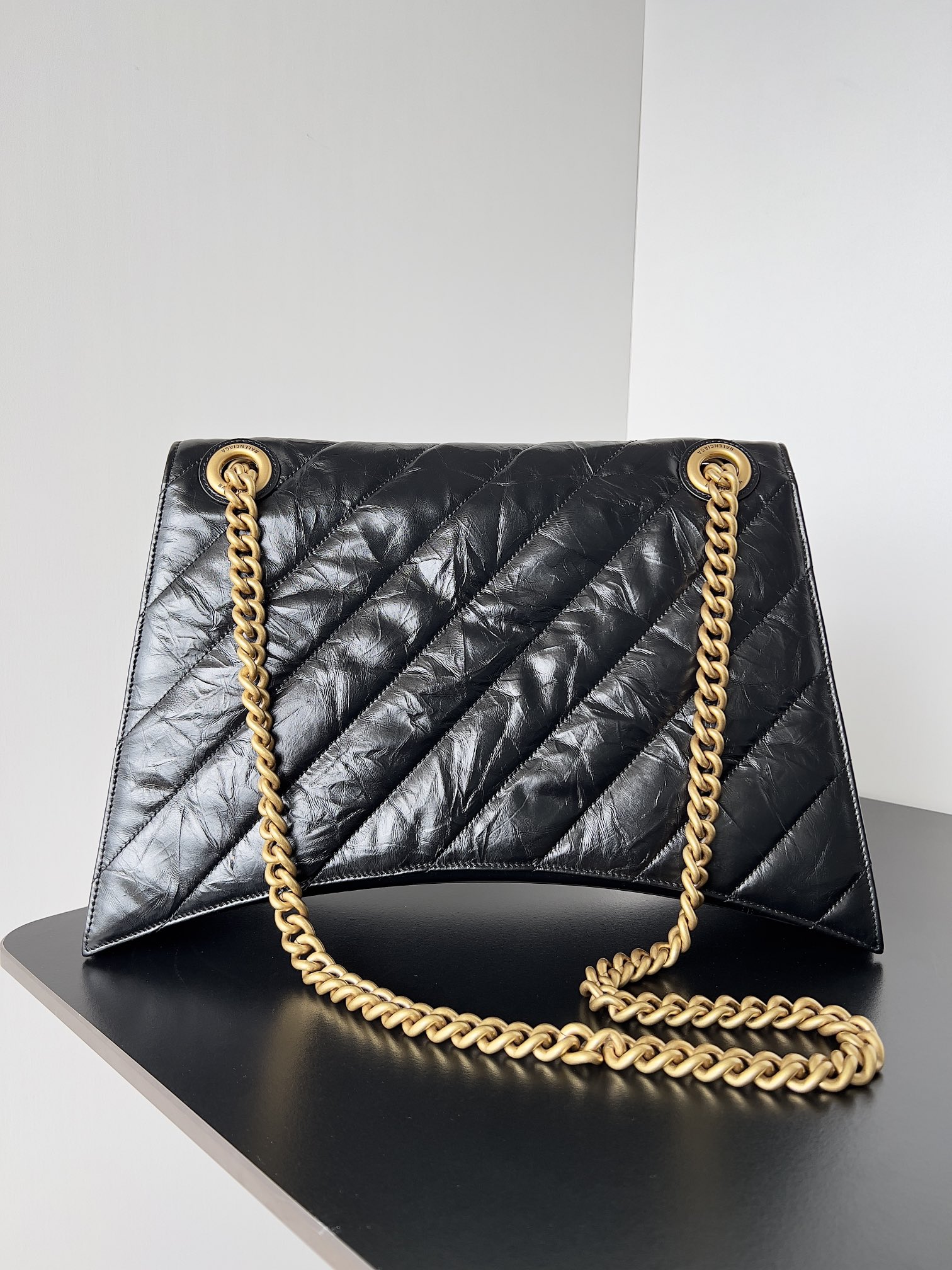 [TOP] BALENCIAGA Crush Bag Chain Bag 39.9 CM - Black