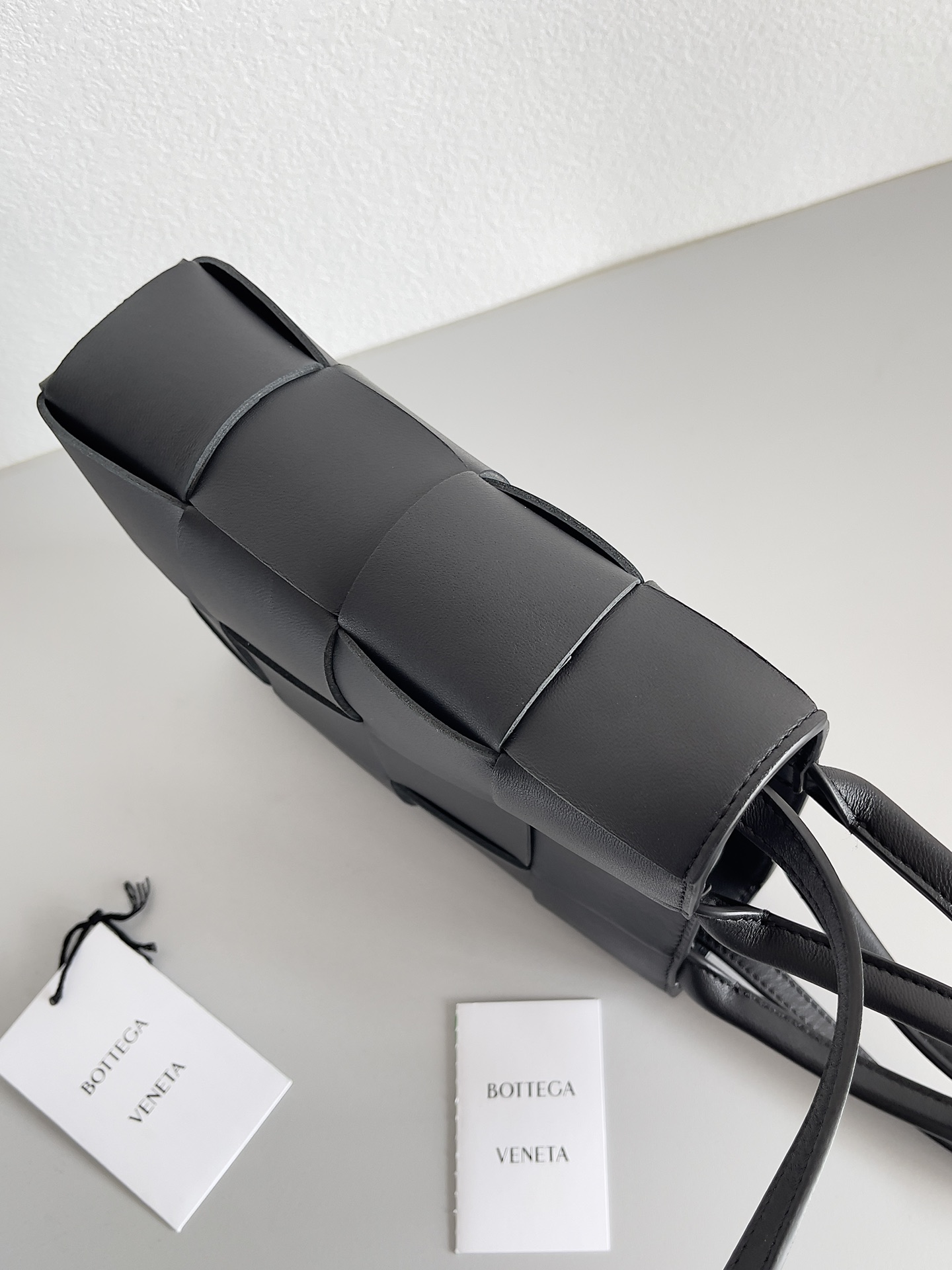 [TOP] Bottega Veneta BV Small Tote Bags Lambskin 18*7*22.5 CM  - Black