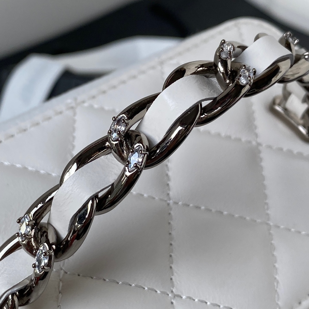 [TOP] CHANEL Handle Woc Single Back Crossbody Bag - 17×9.5×8cm - White&SHW