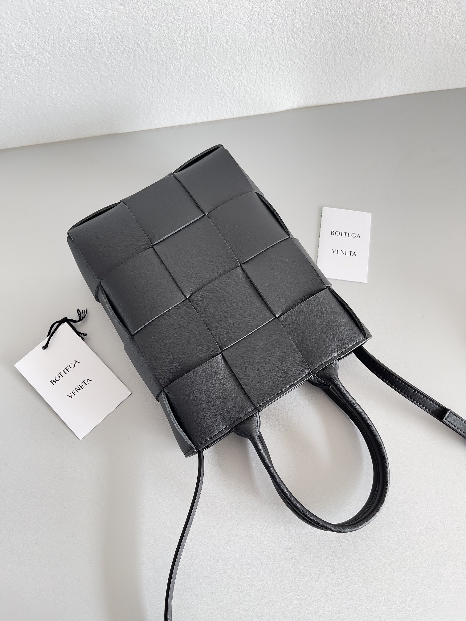 [TOP] Bottega Veneta BV Small Tote Bags Lambskin 18*7*22.5 CM  - Black