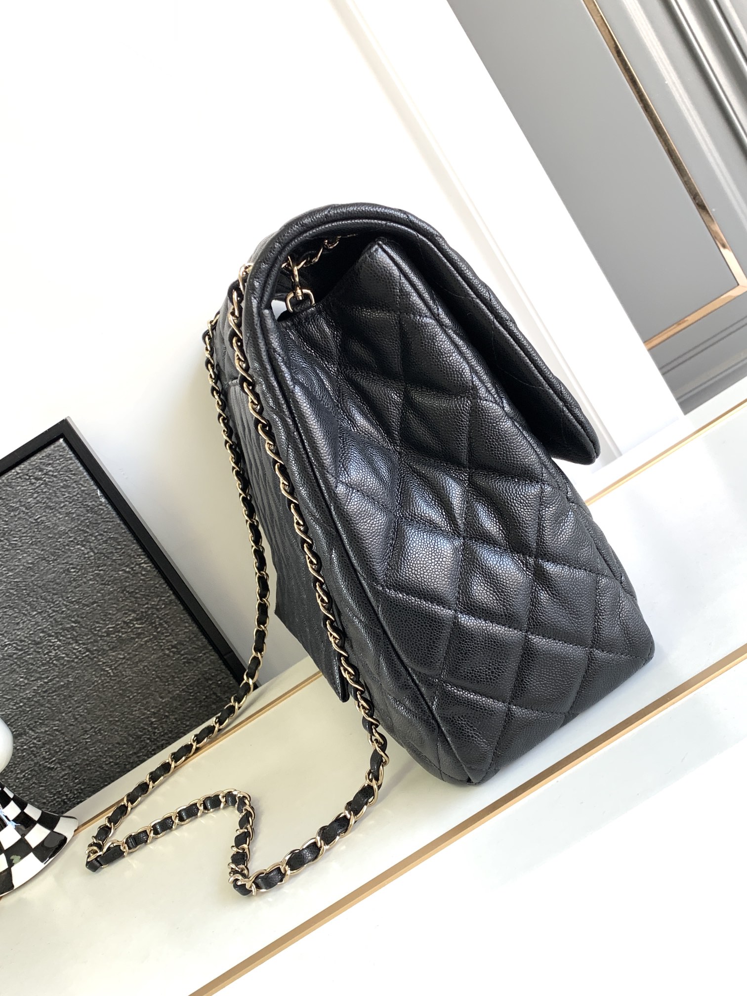 [TOP] CHANEL Large Chain Crossbody Bag - 40x26x12cm - GHW&Black
