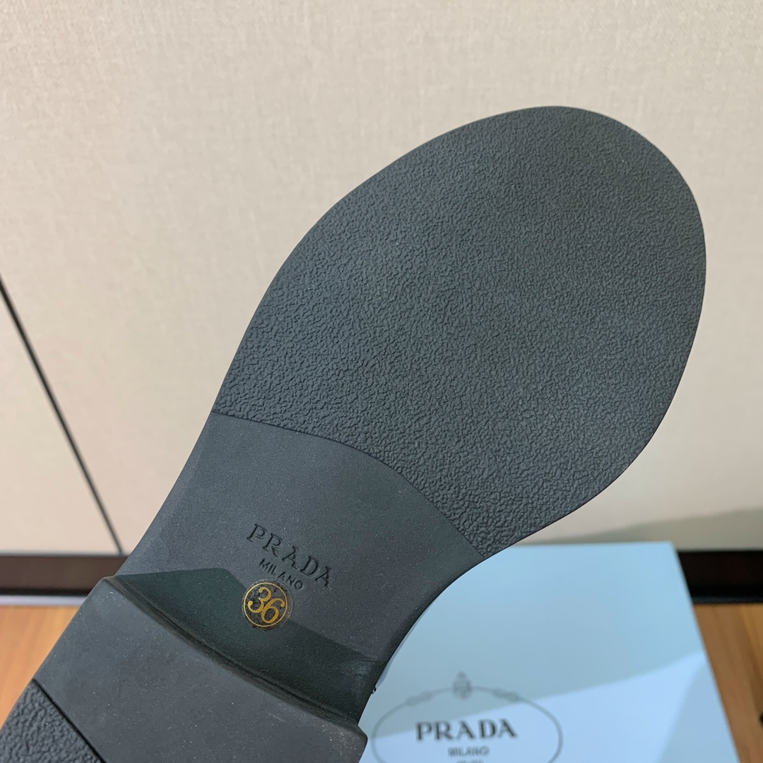 [TOP] PRADA Elastic Boots - Black