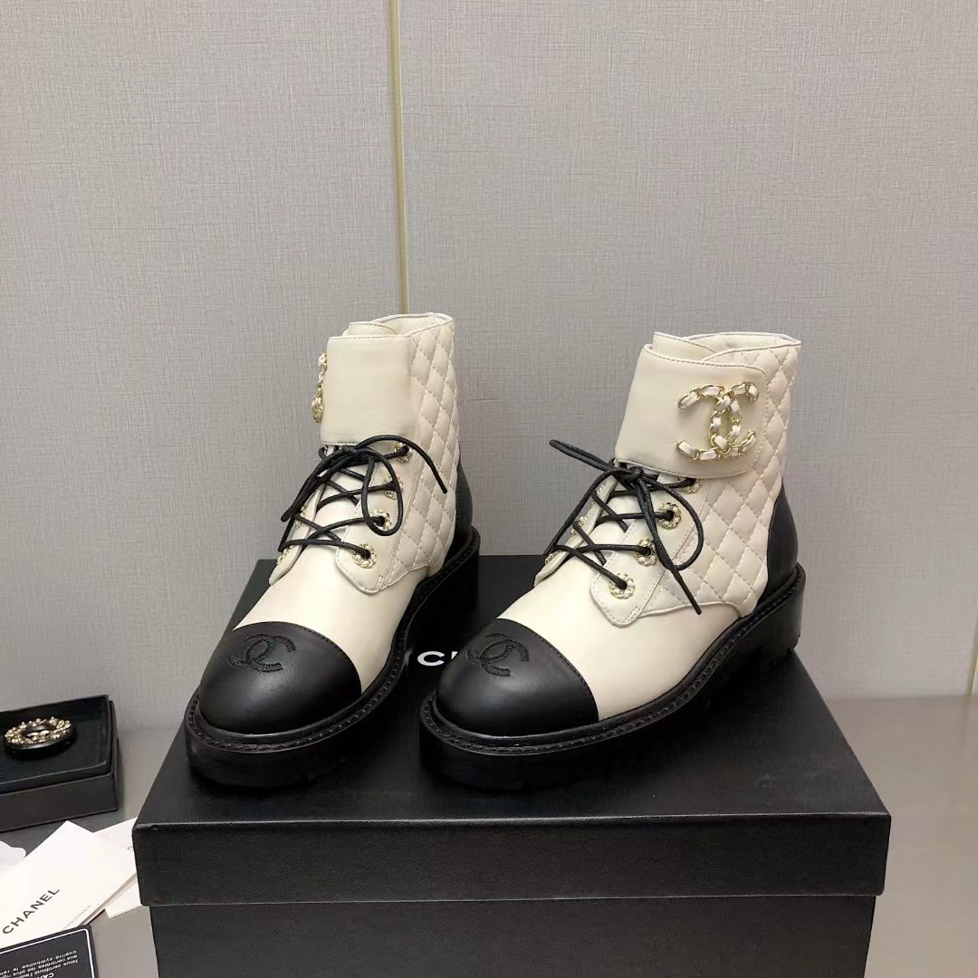 [TOP] CHANEL  Short Boots