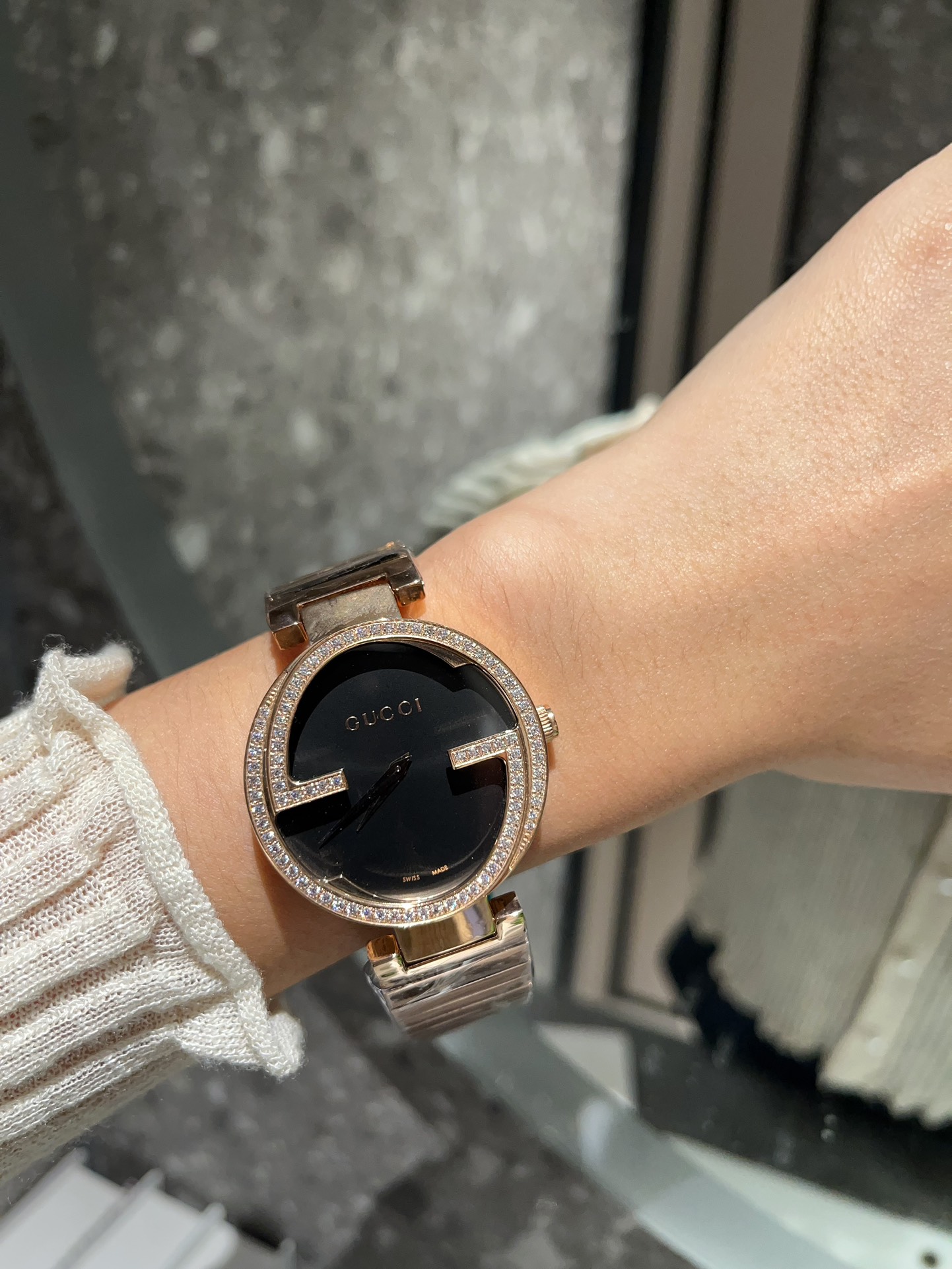 [TOP] GUCCI Furuchi Double G Watch 37mm 4 Colors