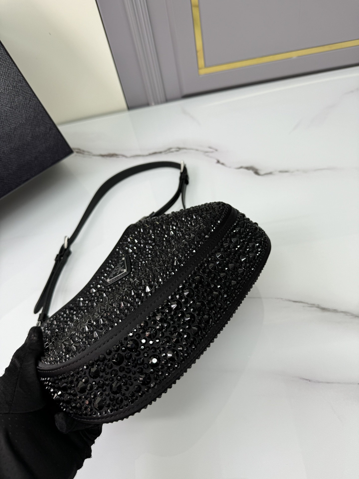 [TOP] PRADA Cleo Armpit Bag with Gypsophila Satin 22x18.5x4.5cm - Black