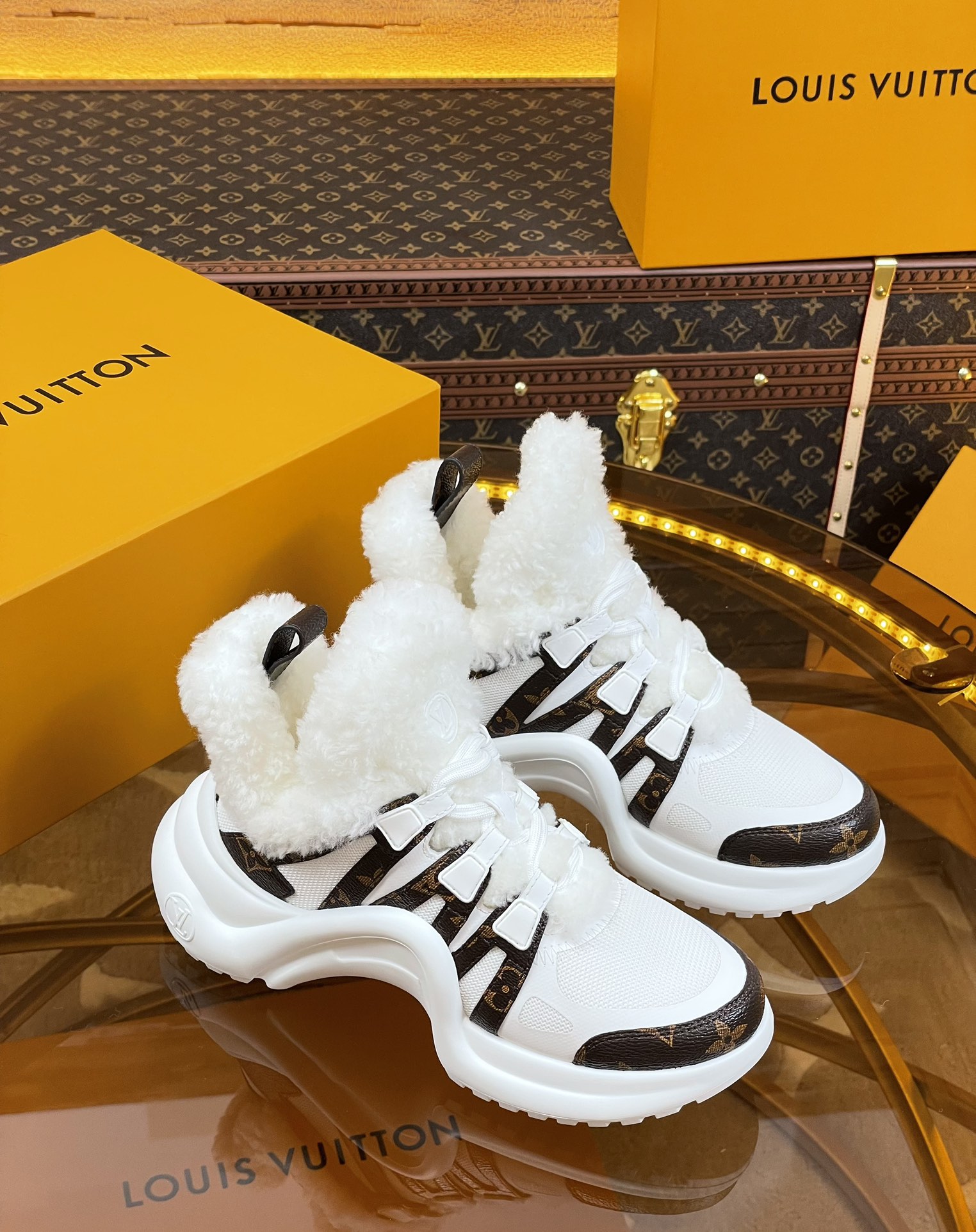 [TOP] Louis Vuitton LV Imported Cowhide Spliced Wool Shoes - Two Colors