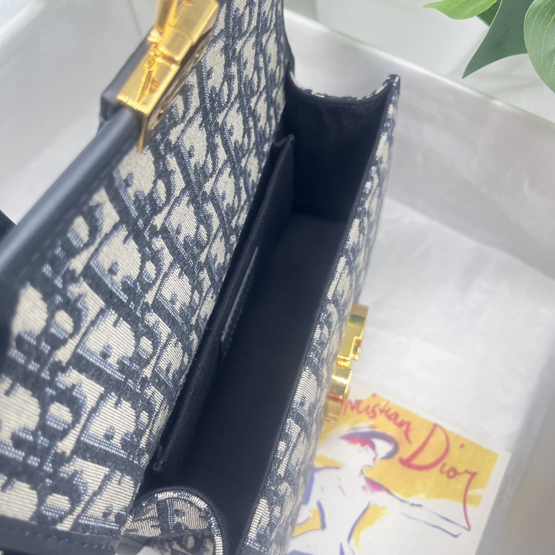 [Top] Christian Dior Cowhide 30 Montaigne Bag - 21.5×12×6cm