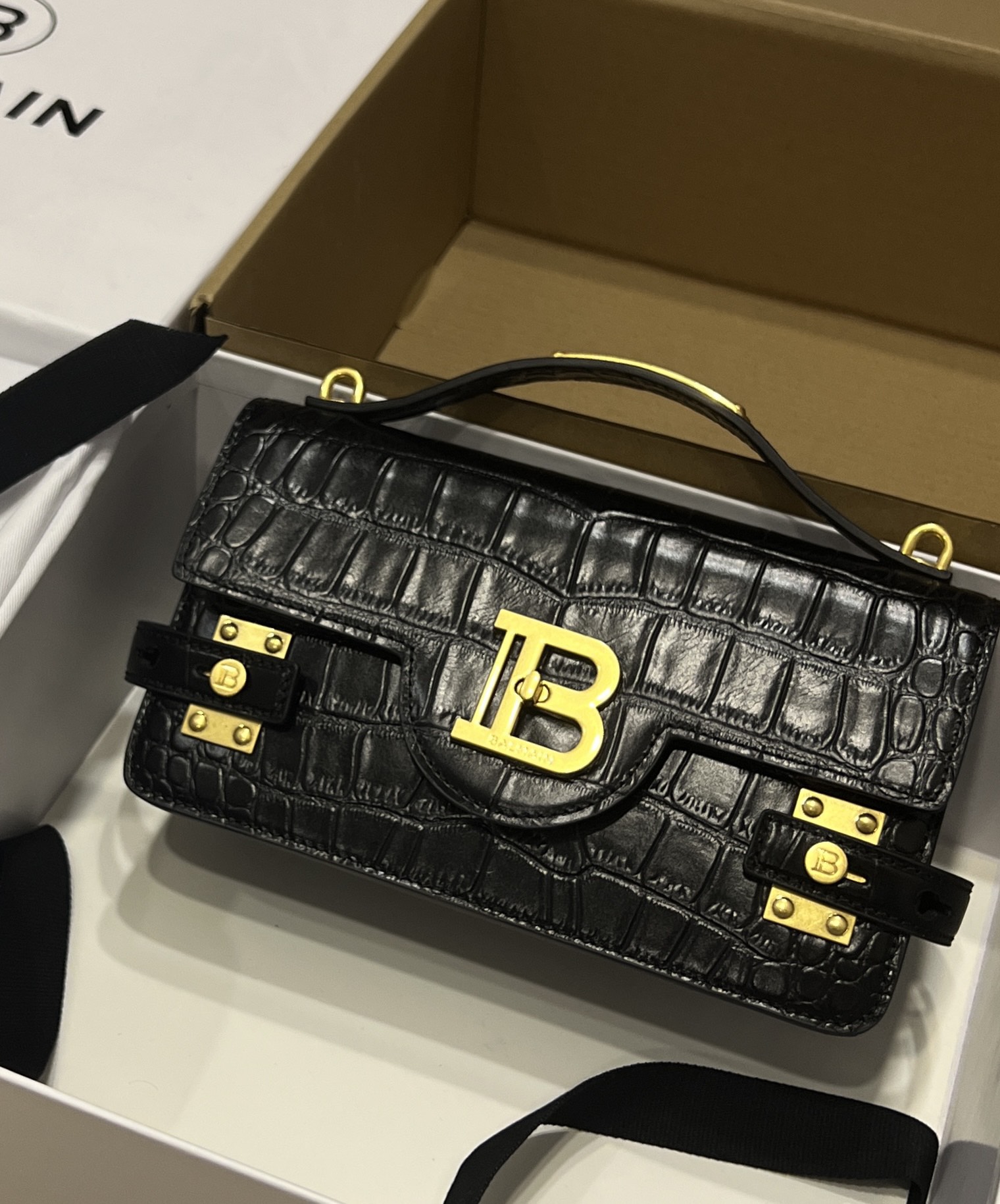 [TOP] Balmain Cowhide Embossed Crocodile Pattern Bag 23 CM