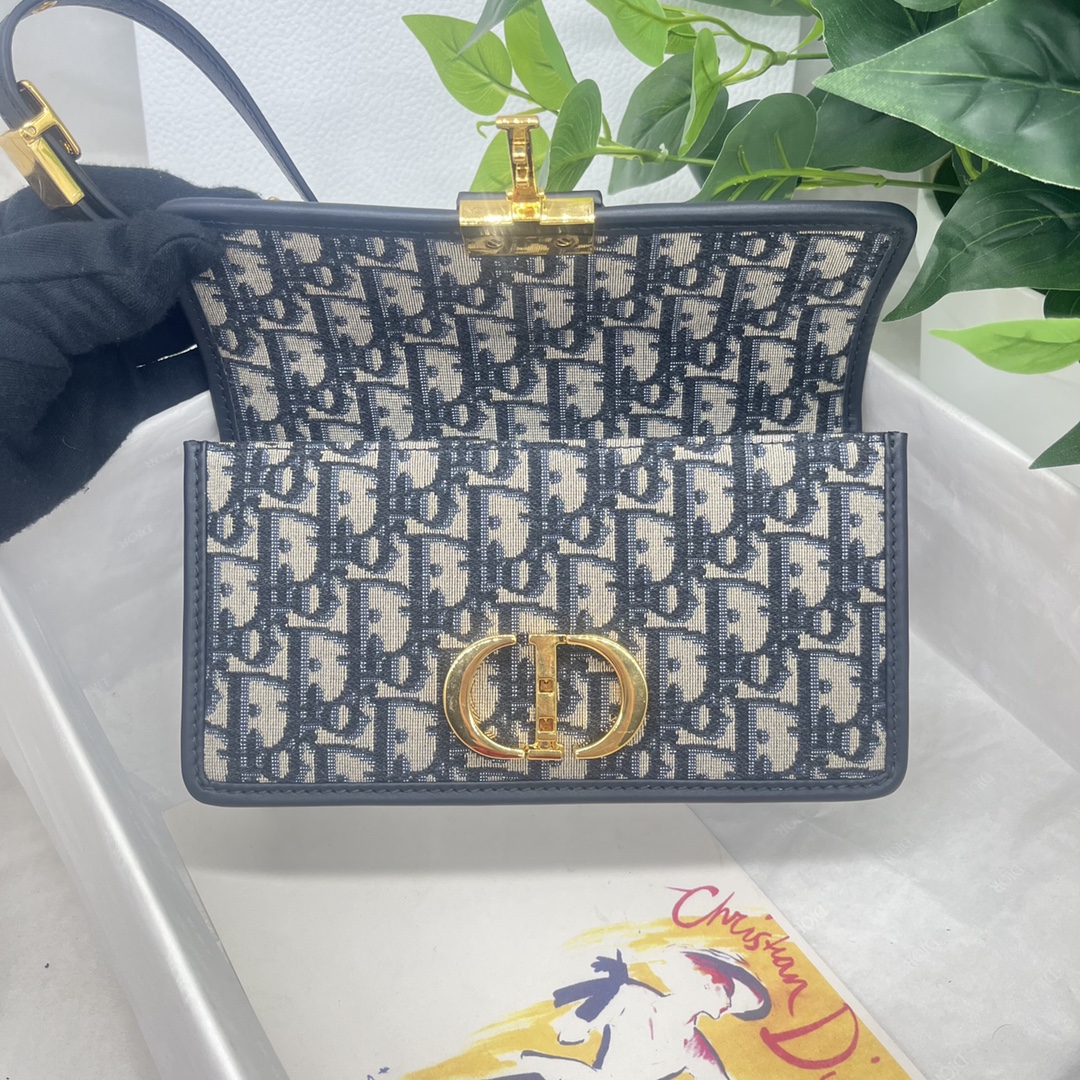 [Top] Christian Dior Cowhide 30 Montaigne Bag - 21.5×12×6cm