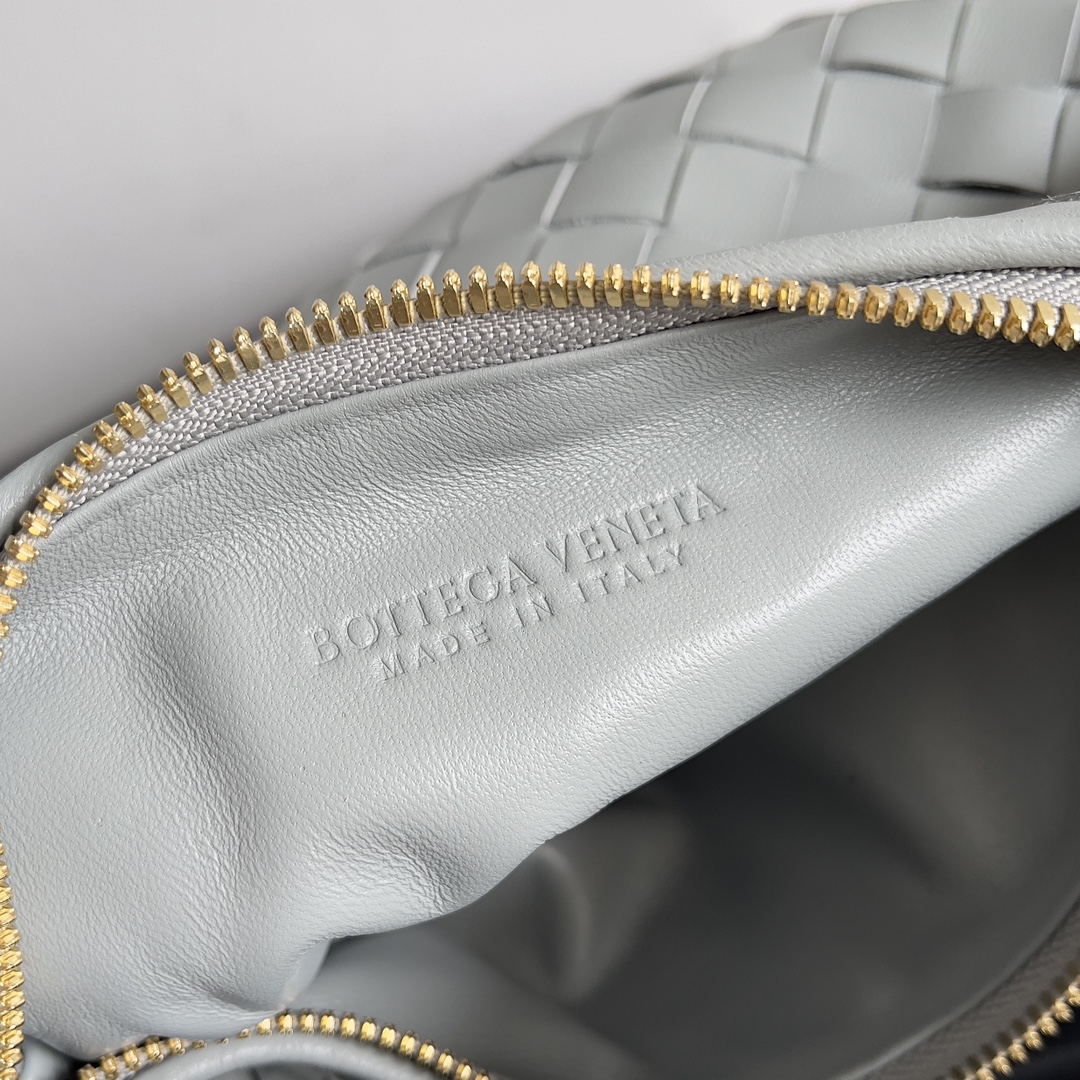 [TOP] Bottega Veneta BV Jodie Bag Lambskin Leather Braid 23 cm