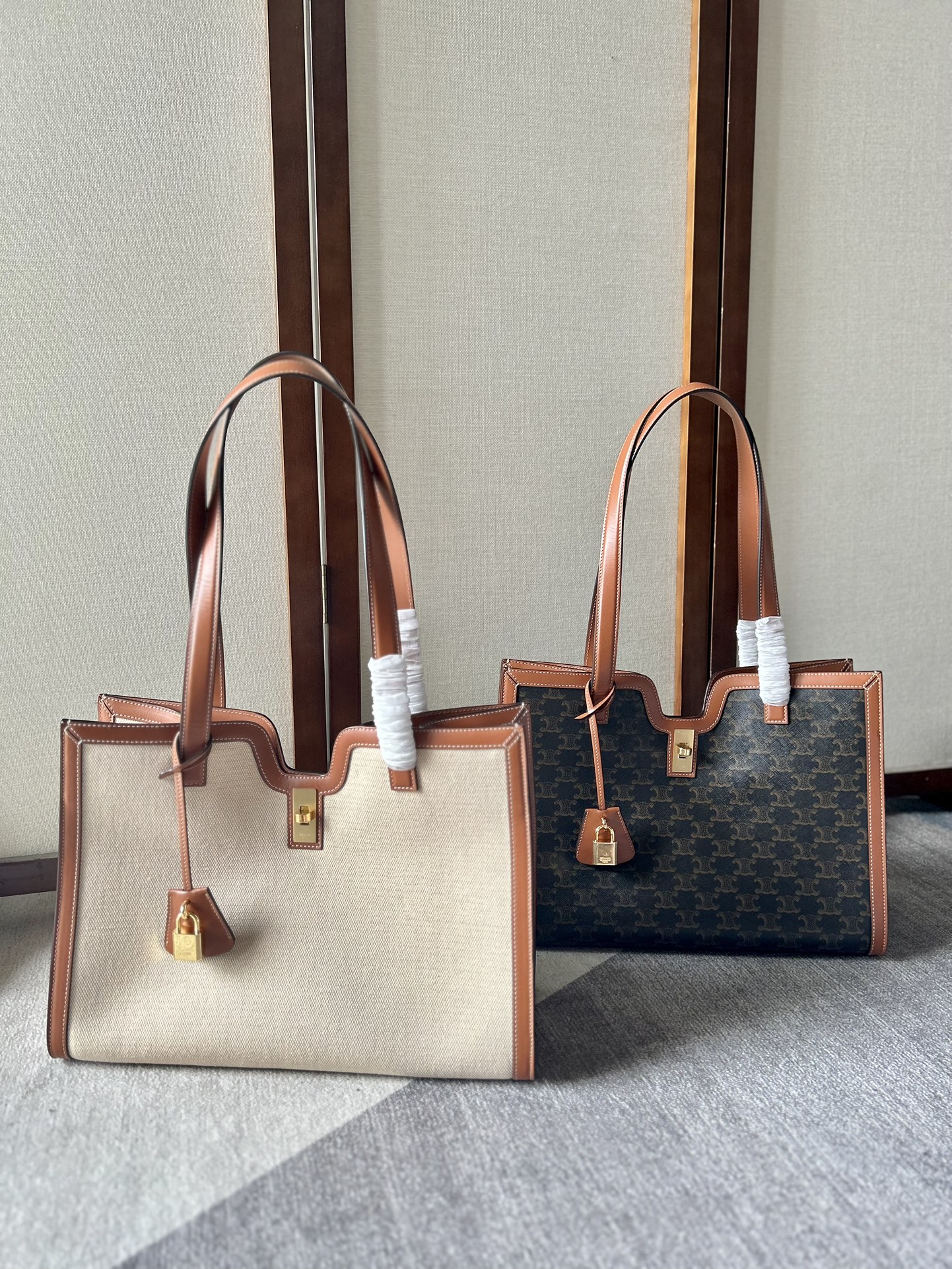 [TOP] CELINE Cabas 16 Tote Bag 37×15×27cm - 2 Color