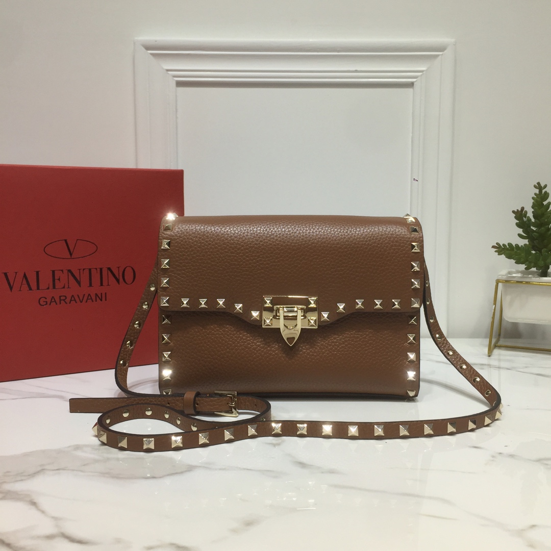 [TOP] VALENTINO Rockstud Crossbody Bag Lychee Leather 22.5x6x15cm - 6 Color