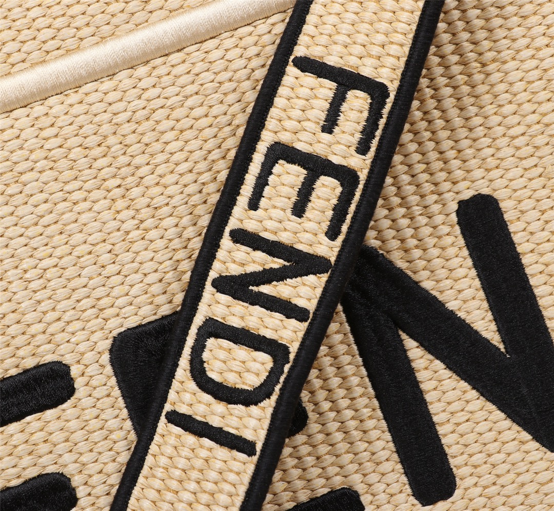 [TOP] FENDI Braid Sunshine Tote Bags 35CM/41CM - Beige