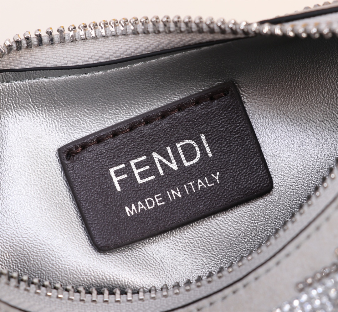 [TOP] FENDI Diamond Fendigraphy Bags - 20x7.5x13cm - Silvery&SHW