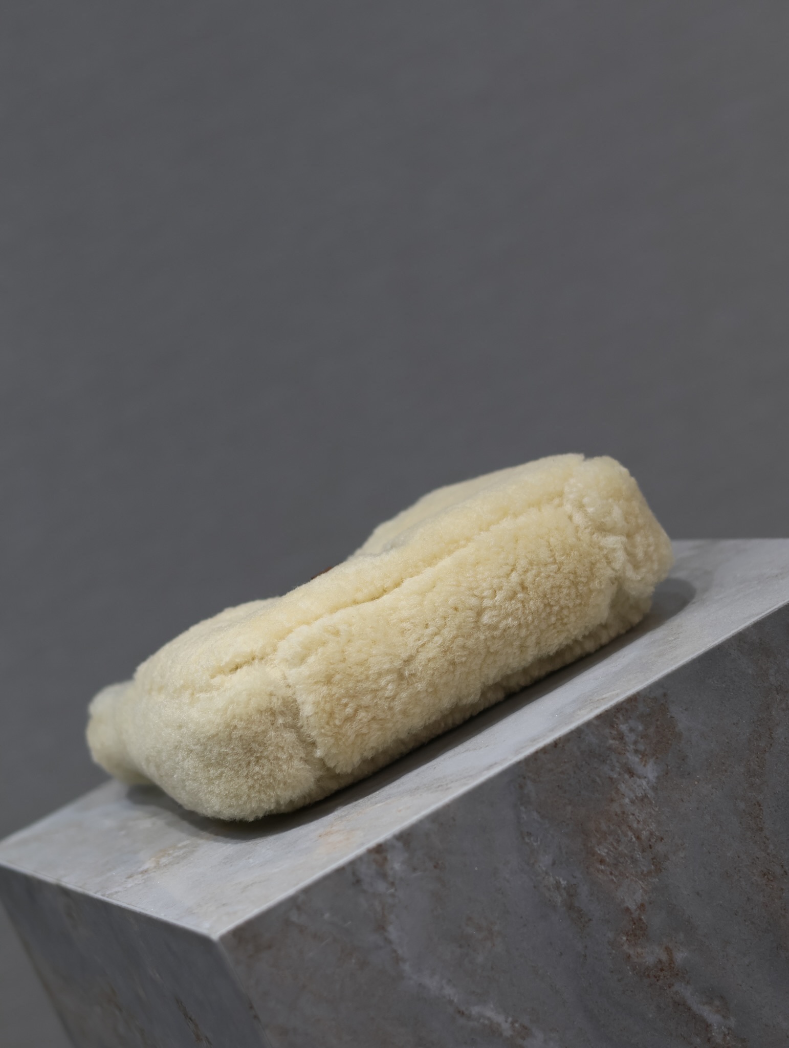 [TOP] Yves Saint Laurent YSL Lamb's Wool Small Le 5A7 Bag 19×11.5×4.5cm - Beige&GHW