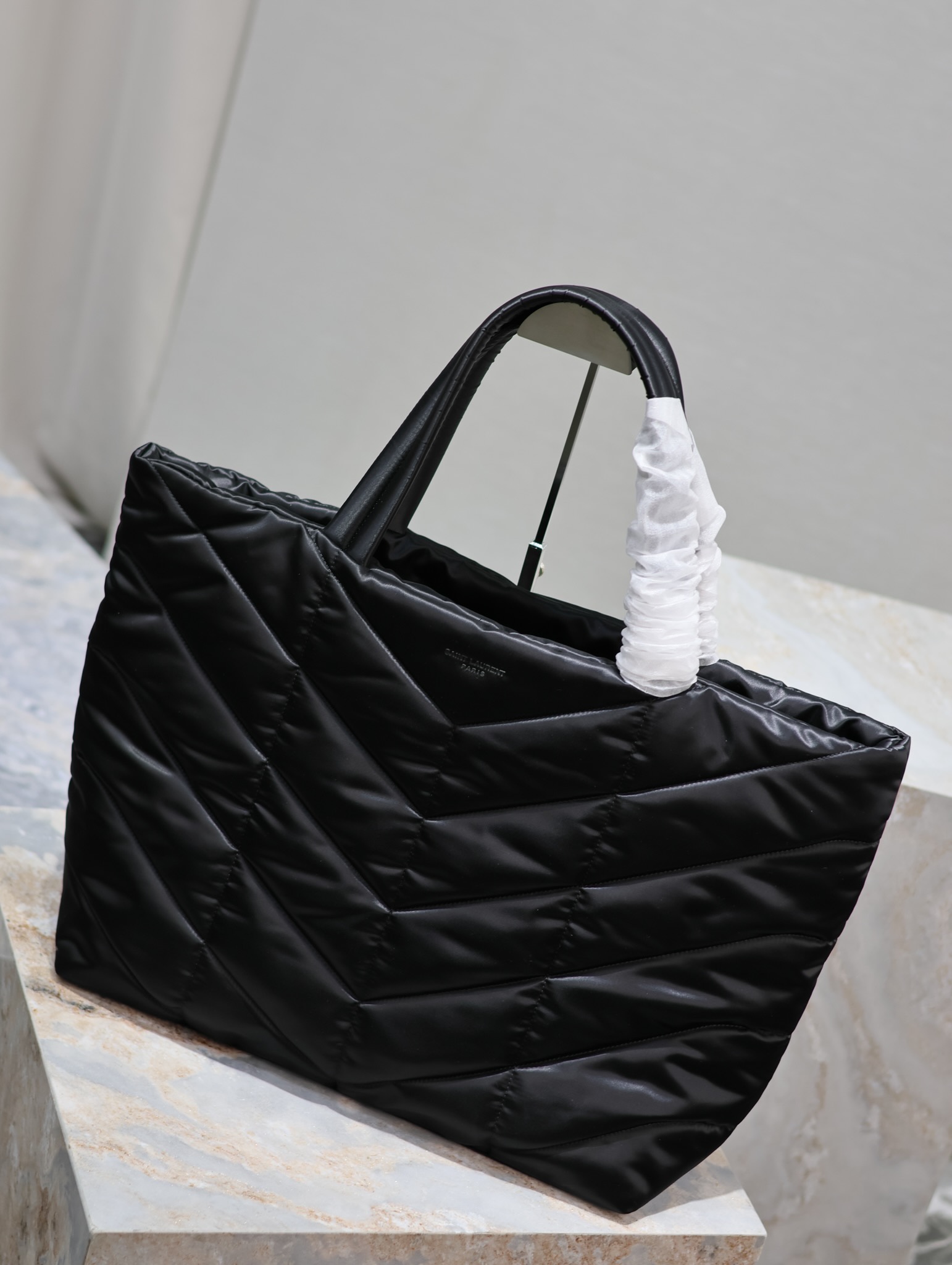 [TOP] Yves Saint Laurent YSL Men's Lambskin Tote Bag - Black - 57×36×17cm