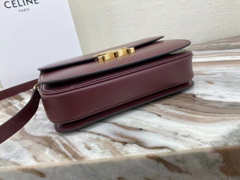[TOP] CELINE Triomphe Shoulder Bag 22-16-6 cm - Claret