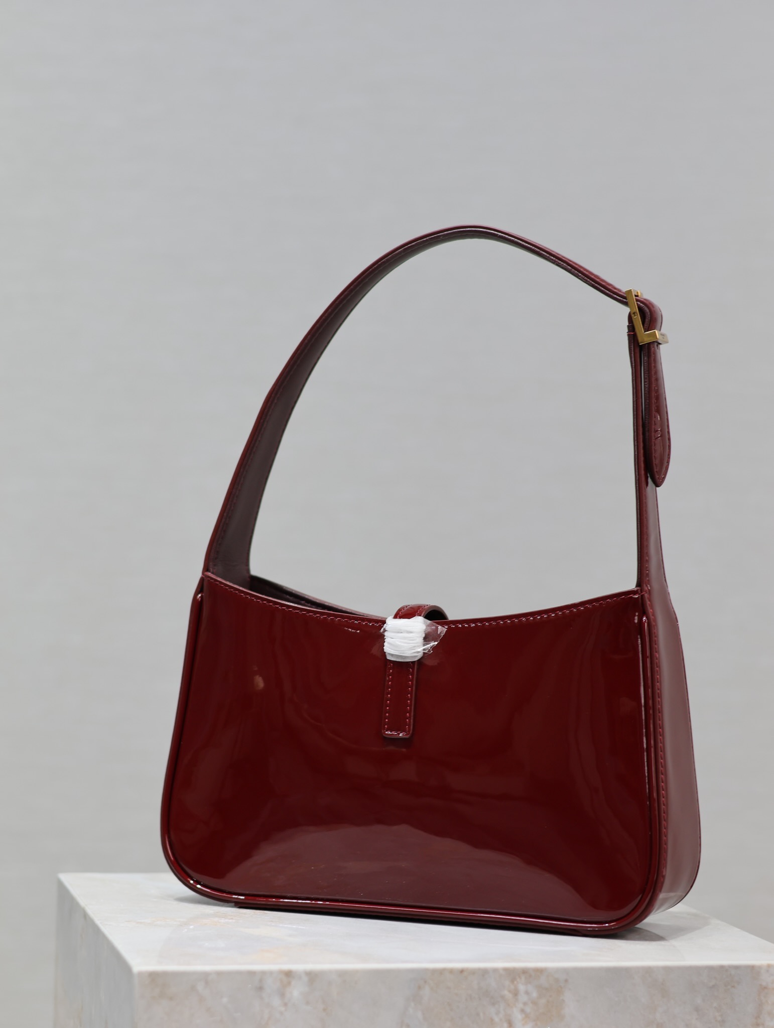 [TOP] Yves Saint Laurent YSL Patent Leather Le 5A7 Bag 25X14X6cm - Jujube Red&GHW