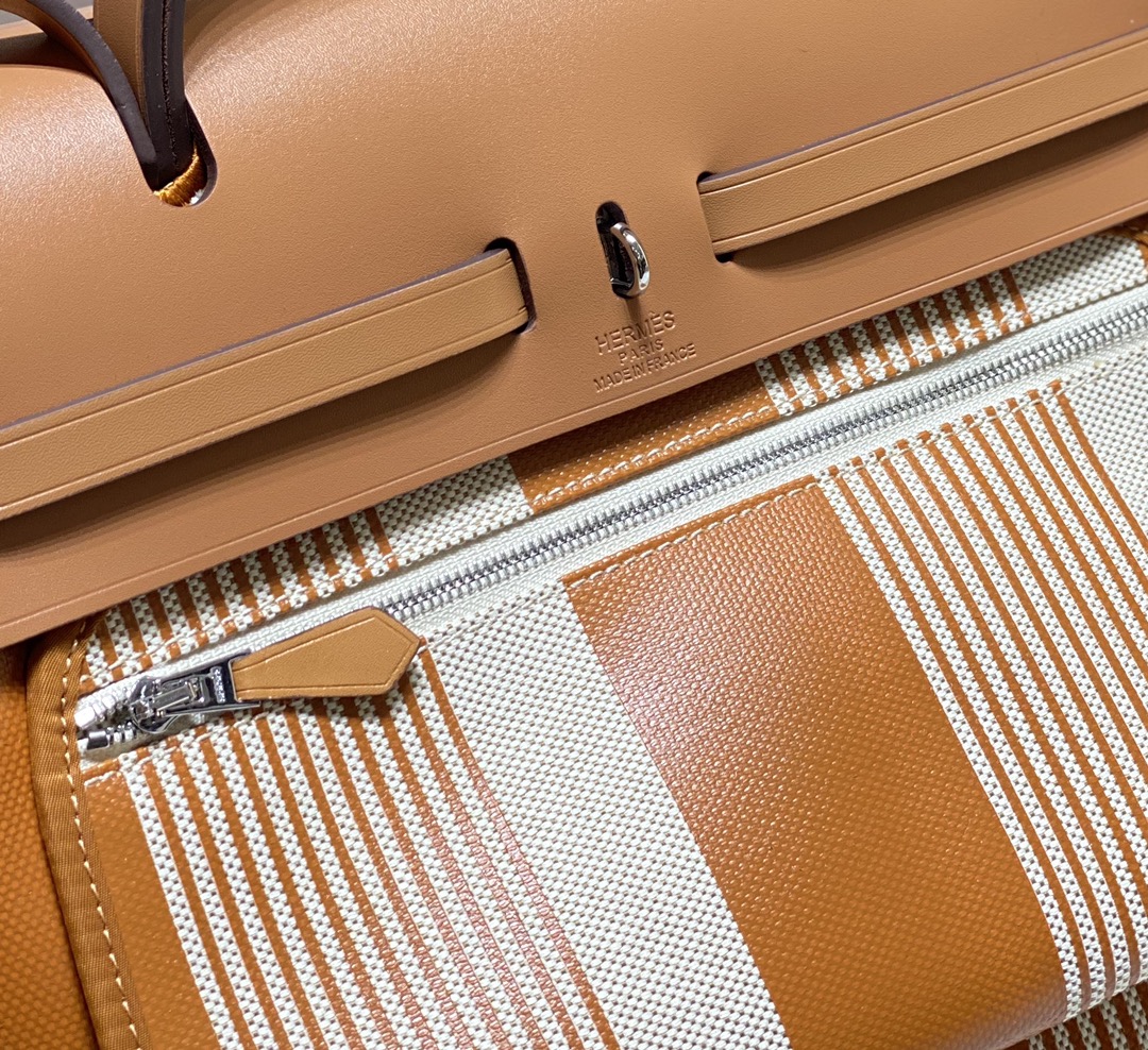 [TOP] HERMES Herbag Zip Handbag 31cm - Brown&SHW