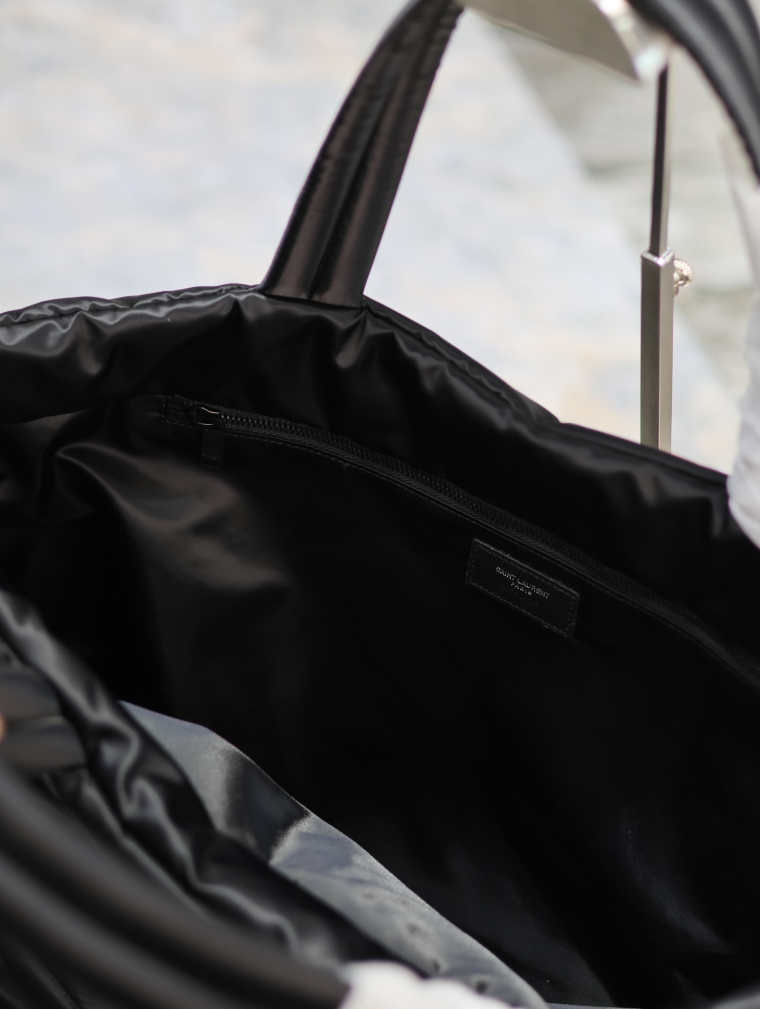 [TOP] Yves Saint Laurent YSL Men's Lambskin Tote Bag - Black - 57×36×17cm