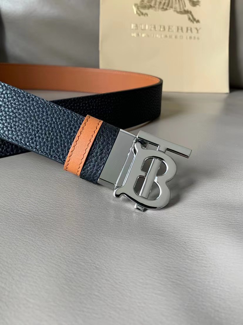 [TOP] BURBERRY Belt