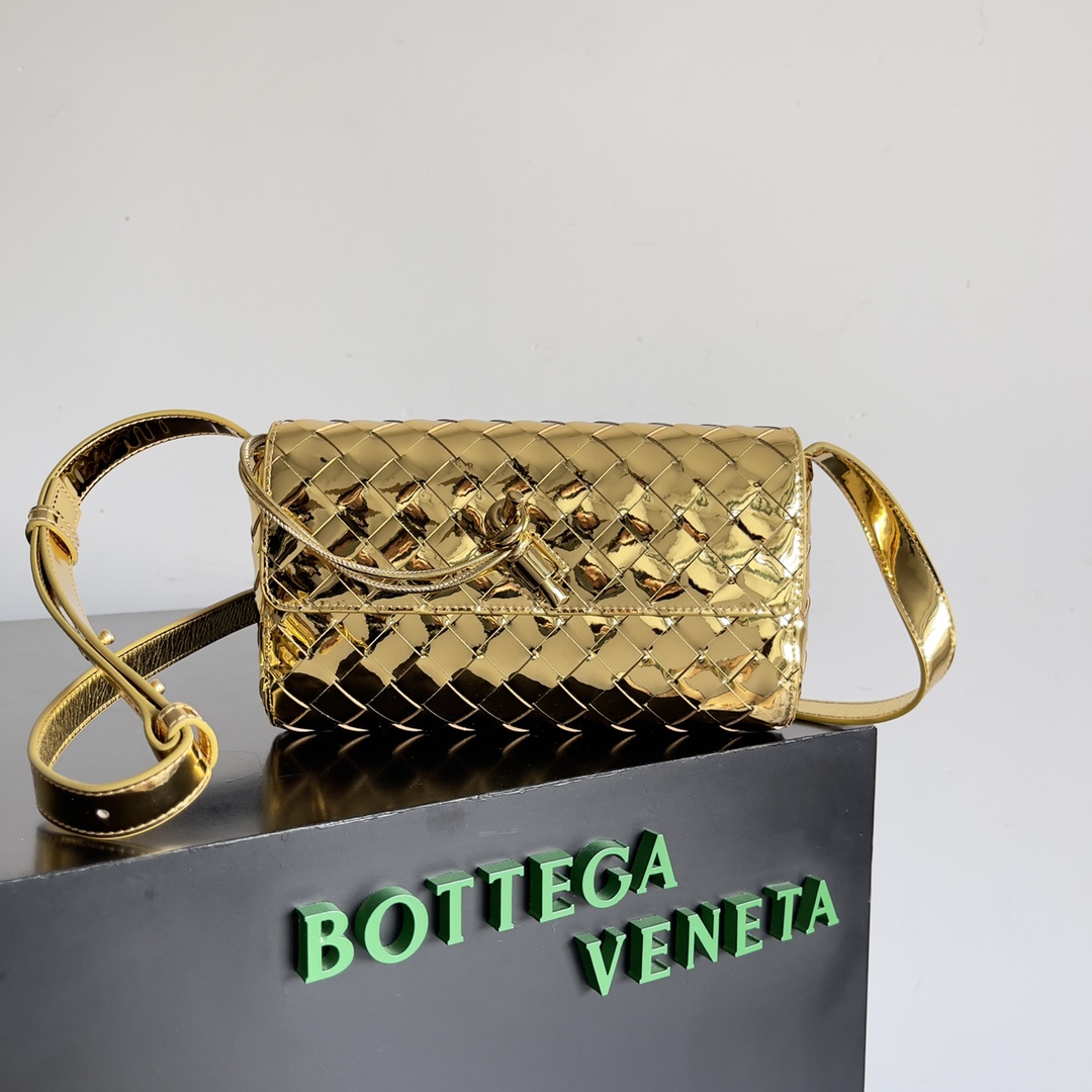 [TOP] Bottega Veneta BV Mini  Andiamo Versatile - Dark Brown