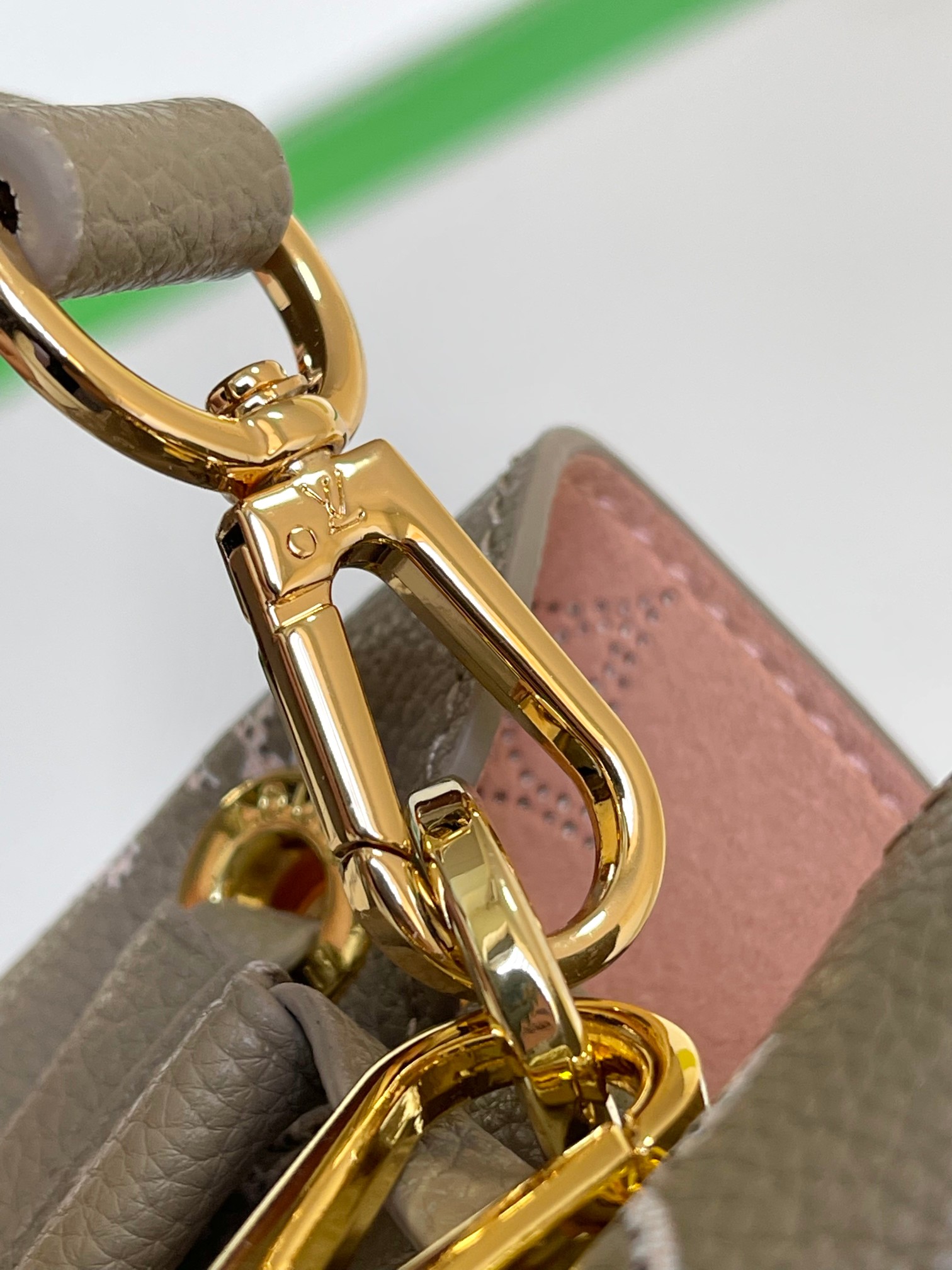 [TOP] Louis Vuitton LV Carved Cowhide Leather Bella Tote Bag - 32x23x13CM - Gray