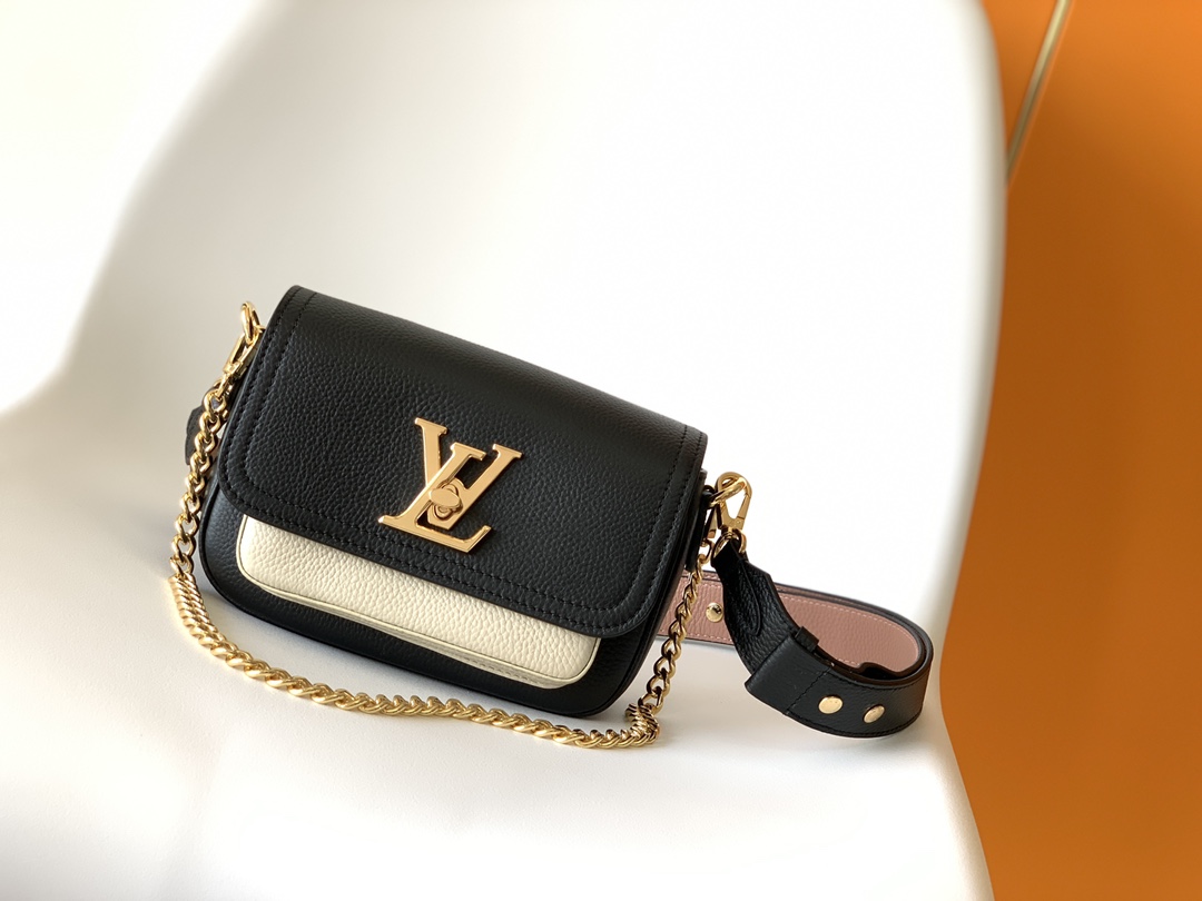 [TOP] Louis Vuitton LV L*V Lock Me Tender - 7 Colors - 19x13x8cm