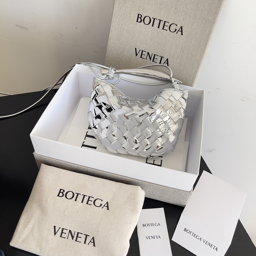 [TOP] Bottega Veneta BV Sardine Bag with Muse Brass Handle - 2 Colors