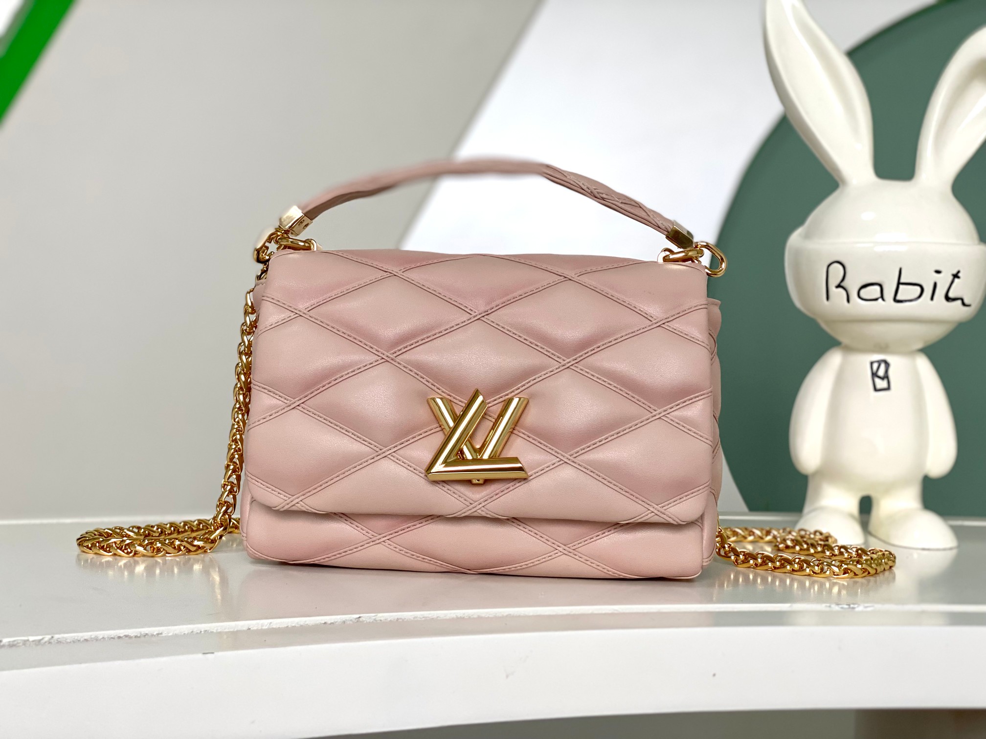 [TOP] Louis Vuitton LV Sheep Leather Twist MM Bag - 23x16x10CM - 6 Colors&GHW