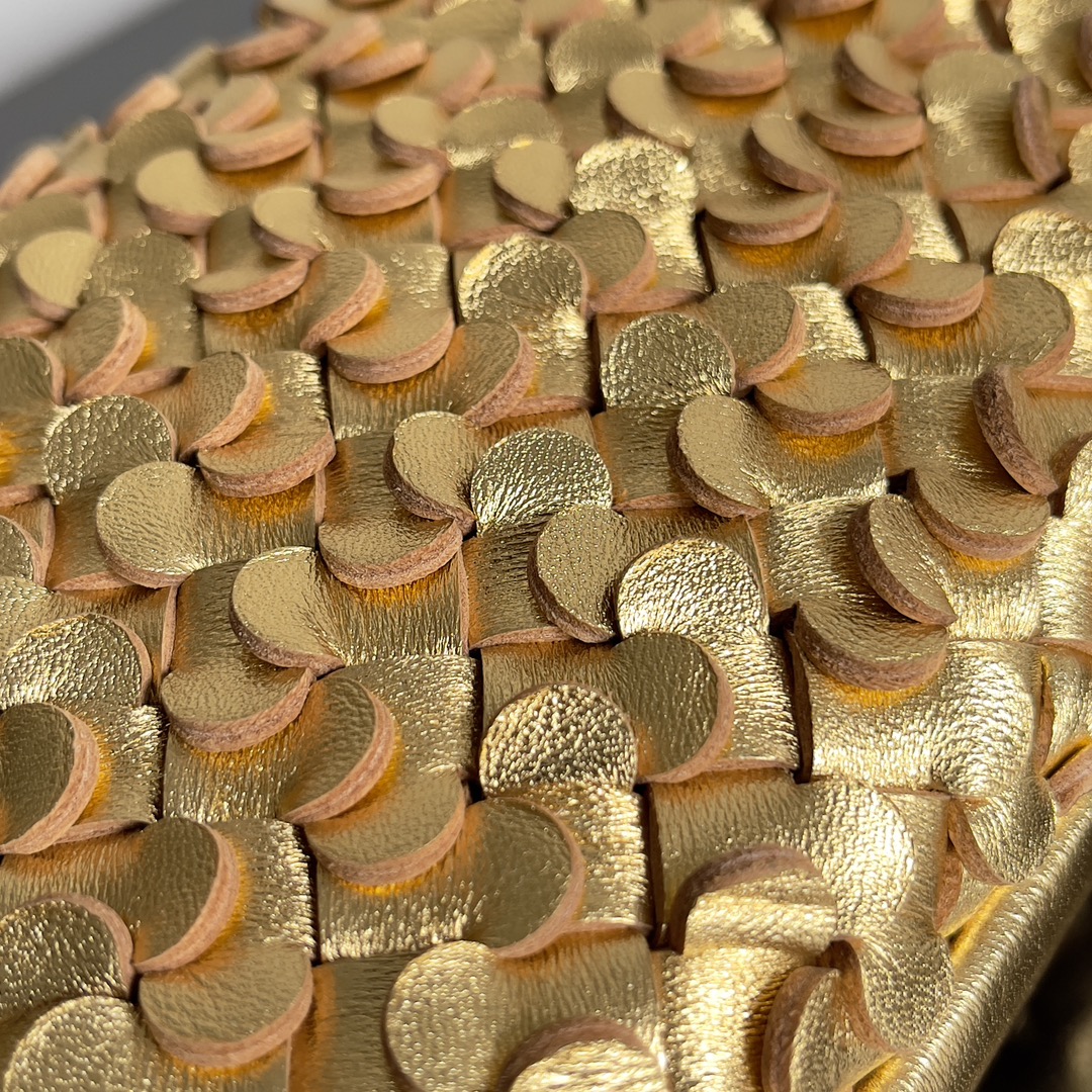 [TOP] Bottega Veneta BV BV Knot Weave Evening Bag 20.5 CM