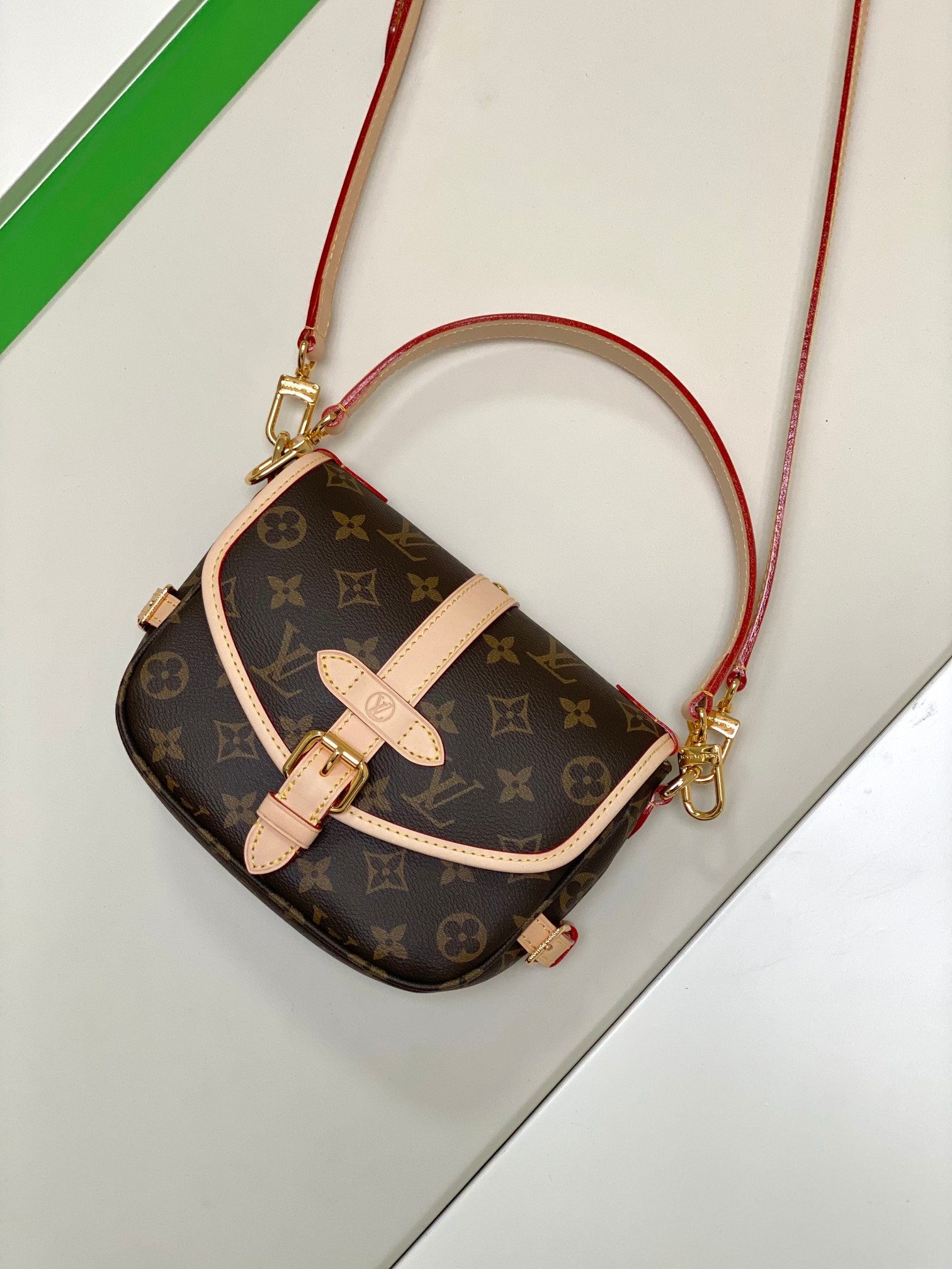 [TOP] Louis Vuitton LV Monogram Cowhide Diane Bag - 20x15x7.5cm-Brown