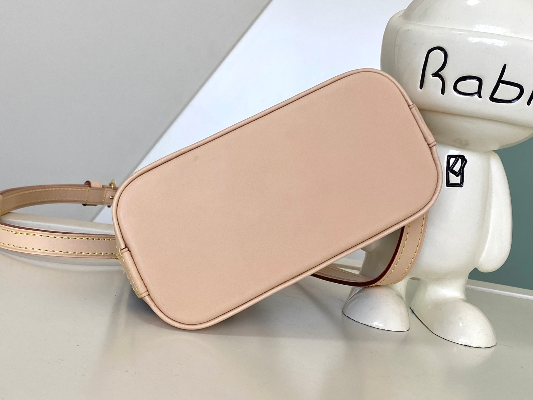 [TOP] Louis Vuitton LV New Launch Mini Nano Alma Bag - 18x12x8cm- Brown