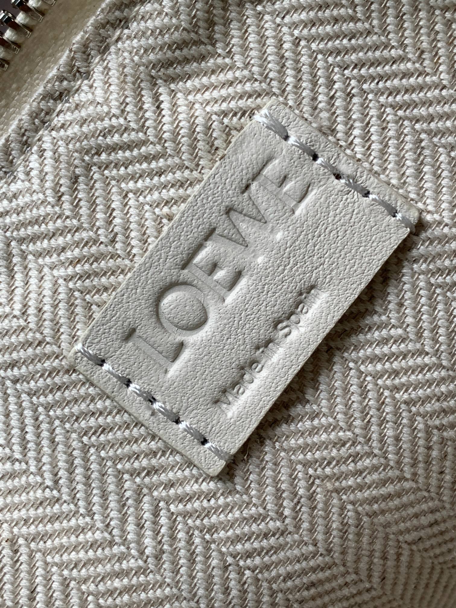 [TOP] LOEWE Hammock Hobo Bag 28x19x9.5cm - 5 Color