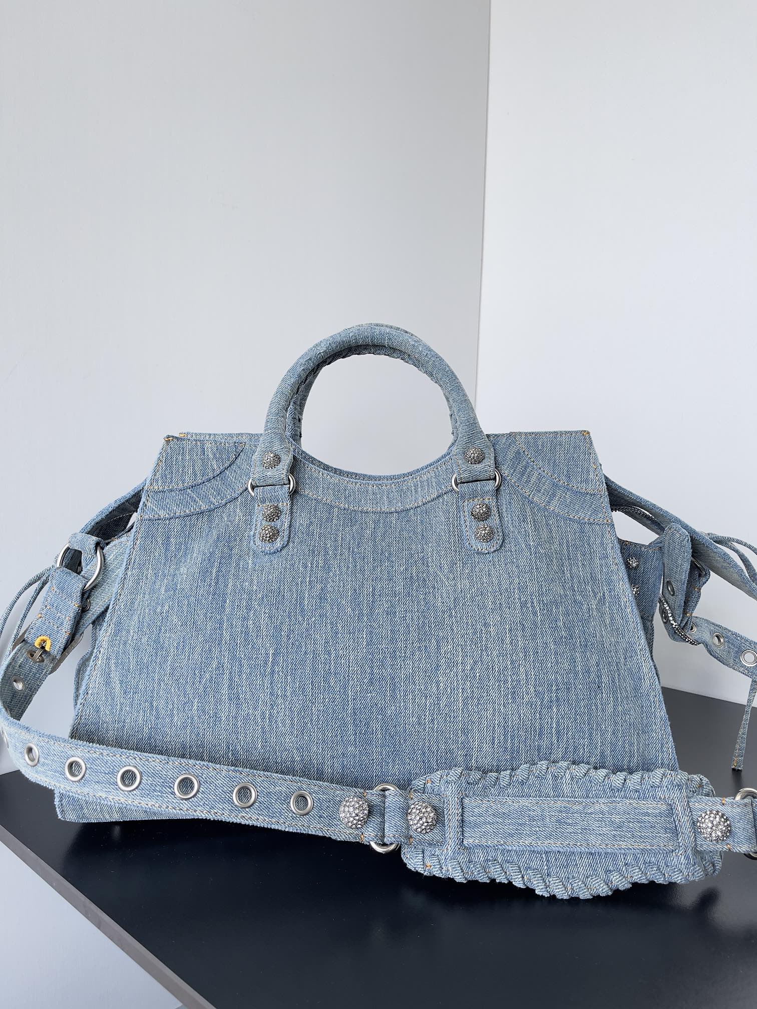 [TOP] BALENCIAGA Le Cagole Bag Motorcycle Bag Denim  39 CM - Denim