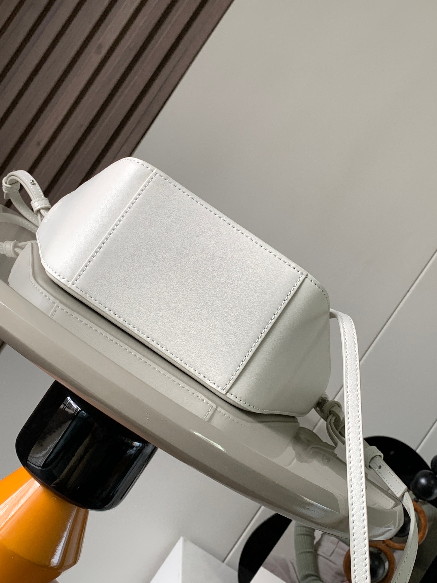 [TOP] LOEWE Hammock Hobo Bag 28x19x9.5cm - 5 Color