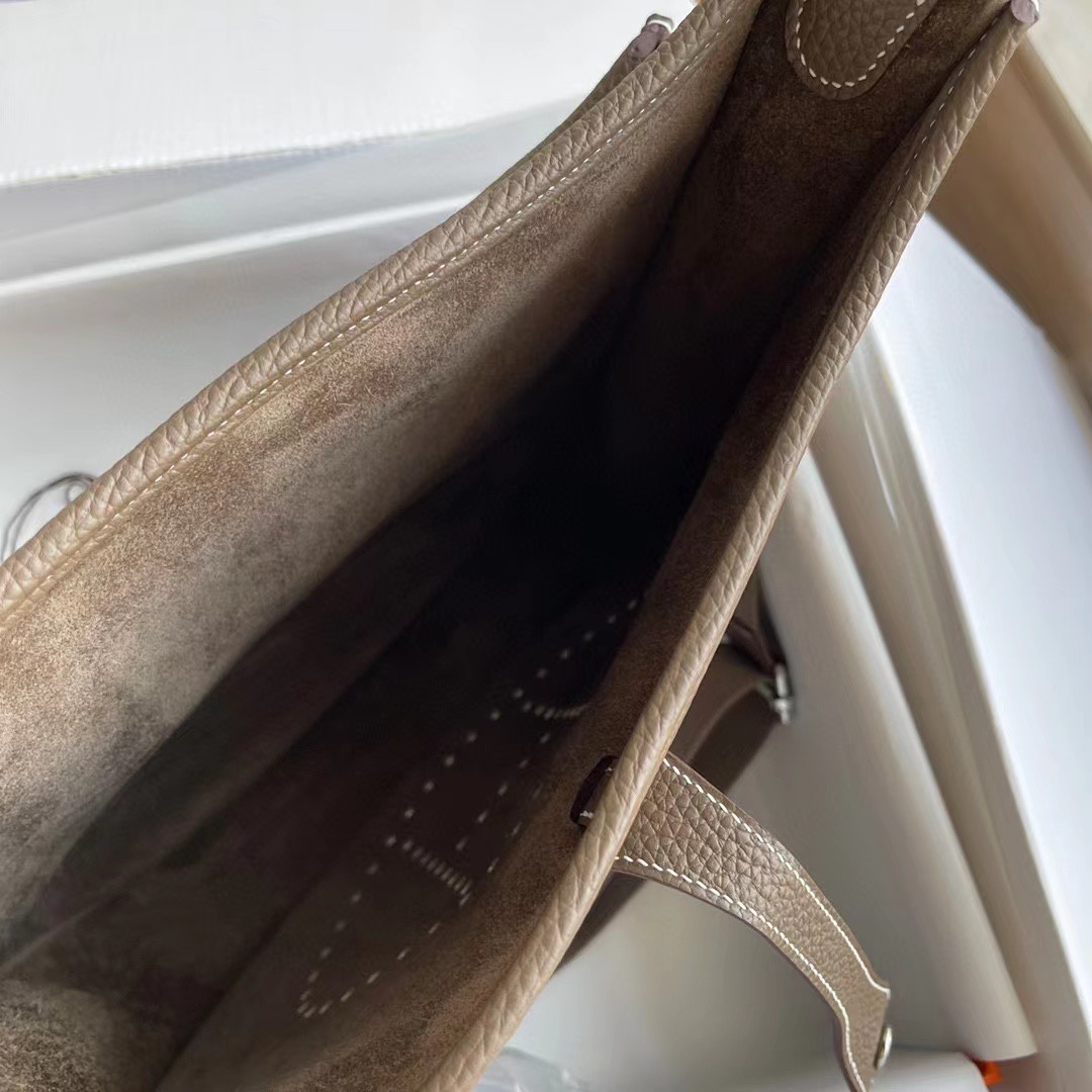 [TOP] HERMES Clemence Tc Leather Evelyne Bags 28cm - 10 Colors