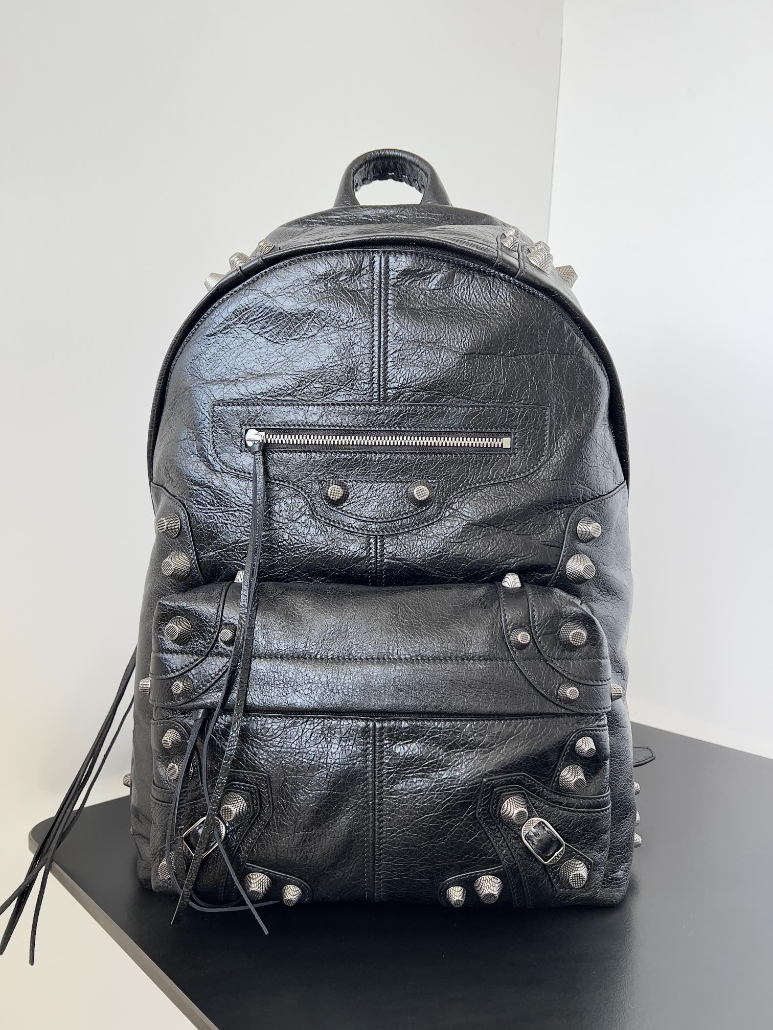 [TOP] BALENCIAGA Rivet Schoolbag Sheepskin Material  45.9 CM - Black