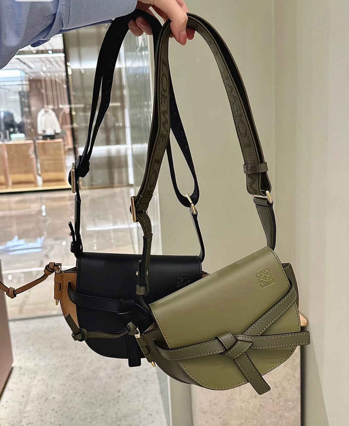 [TOP] LOEWE Gate Bag Cowhide Mini 21x12.5x9.5cm Contrasting Colors - 2 Color