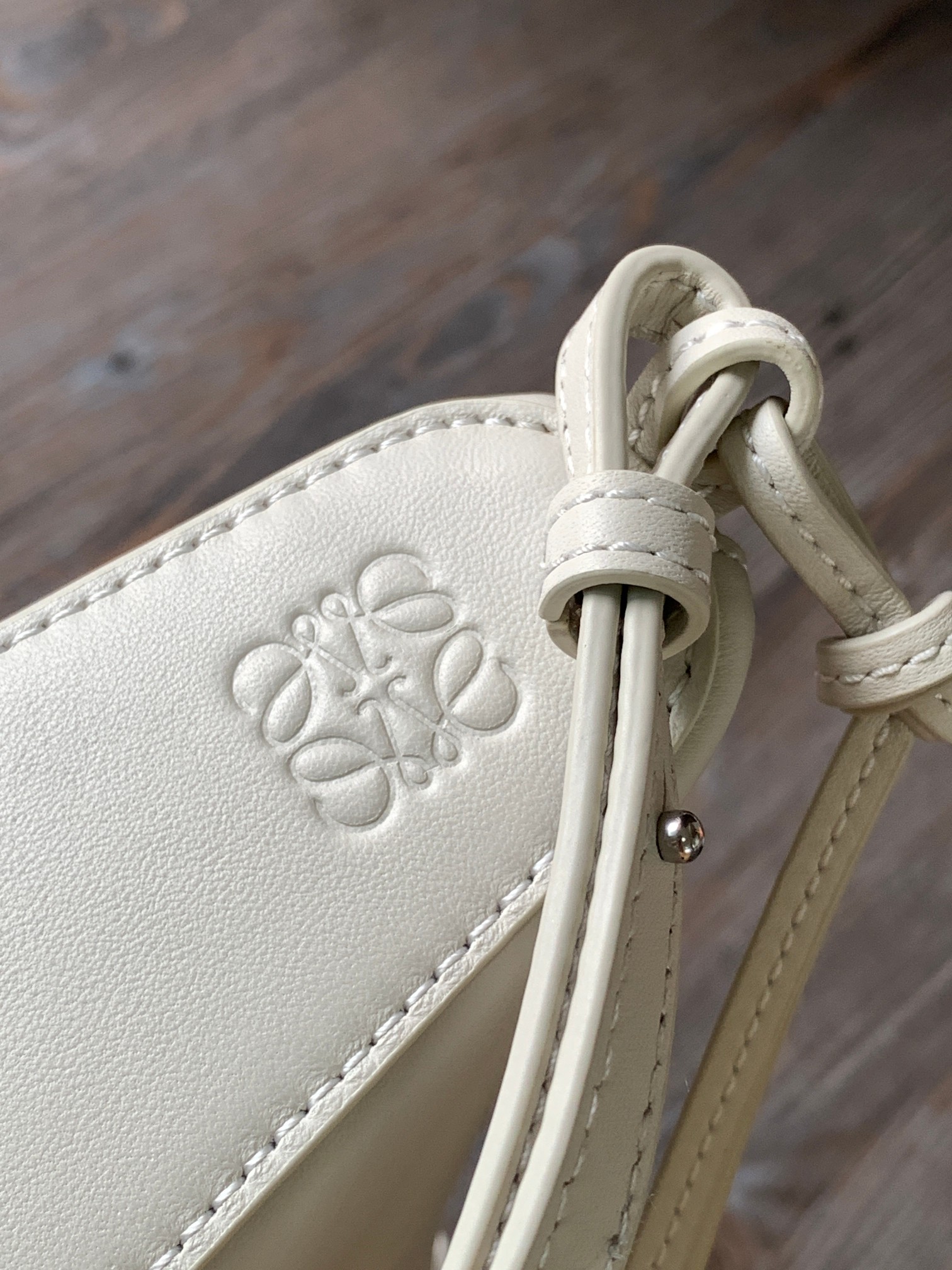 [TOP] LOEWE Hammock Hobo Bag 28x19x9.5cm - 5 Color