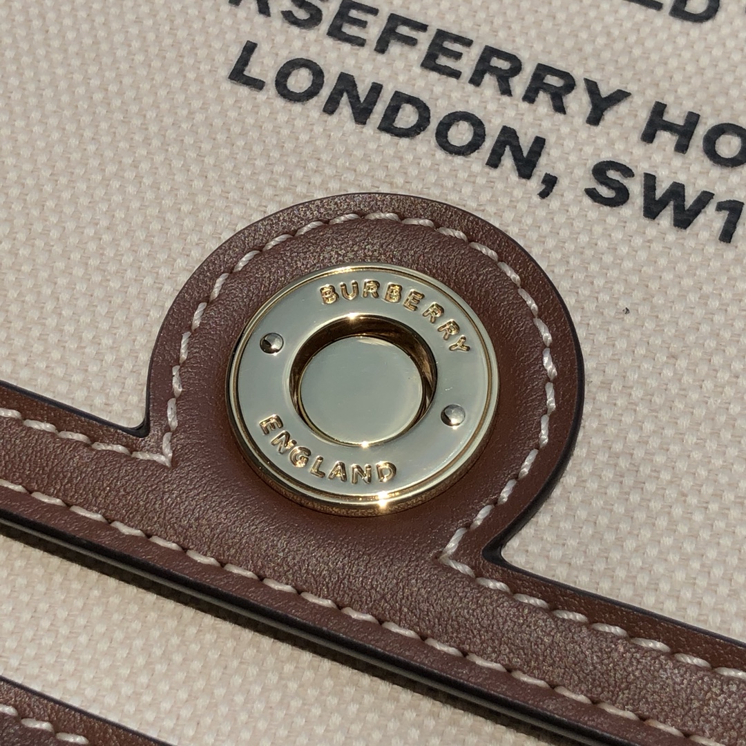 [TOP] BURBERRY Note Bag Canvas & Cowhide with Letters Logo 25 x 8.5 x 18cm - White