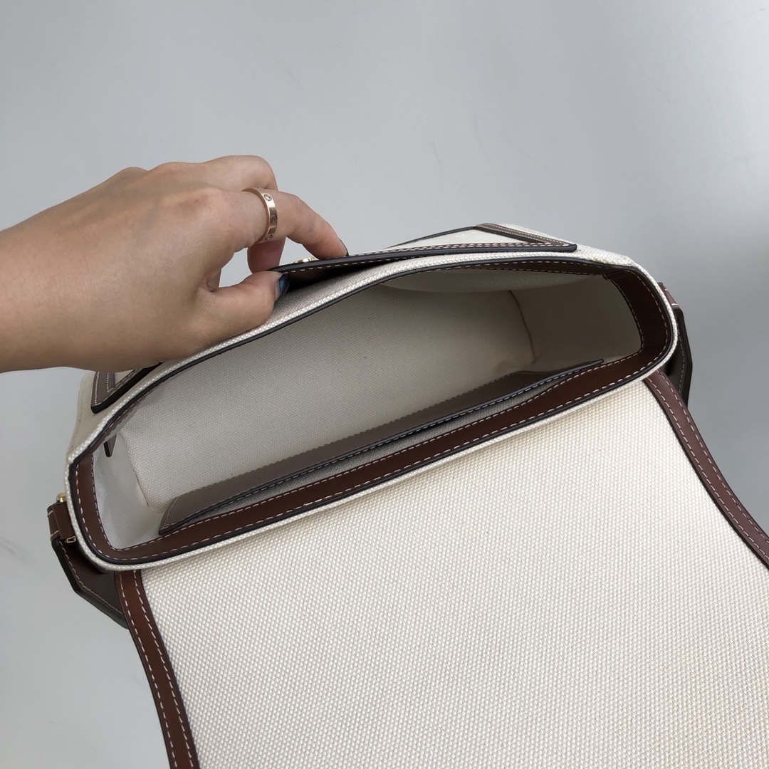 [TOP] BURBERRY Note Bag Canvas & Cowhide with Letters Logo 25 x 8.5 x 18cm - White